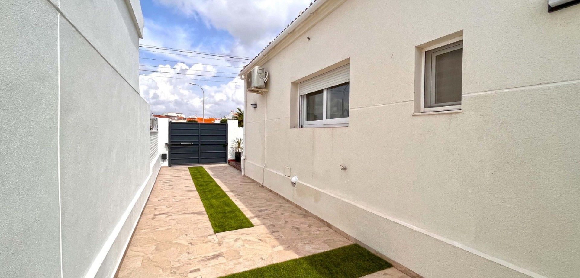 House in El Chaparral, Comunidad Valenciana 12877882