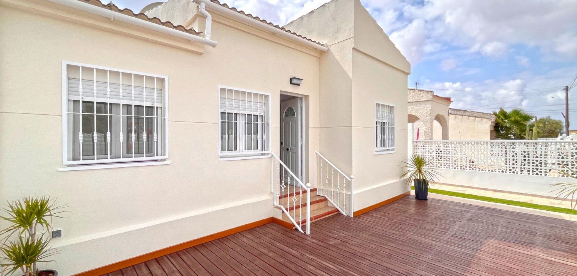 House in El Chaparral, Comunidad Valenciana 12877882