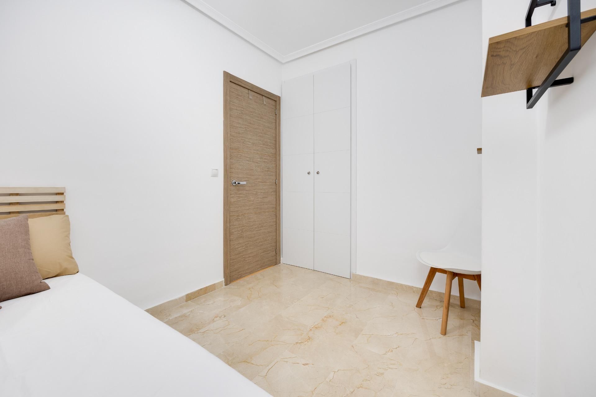 عمارات في Torrevieja, Comunidad Valenciana 12878058