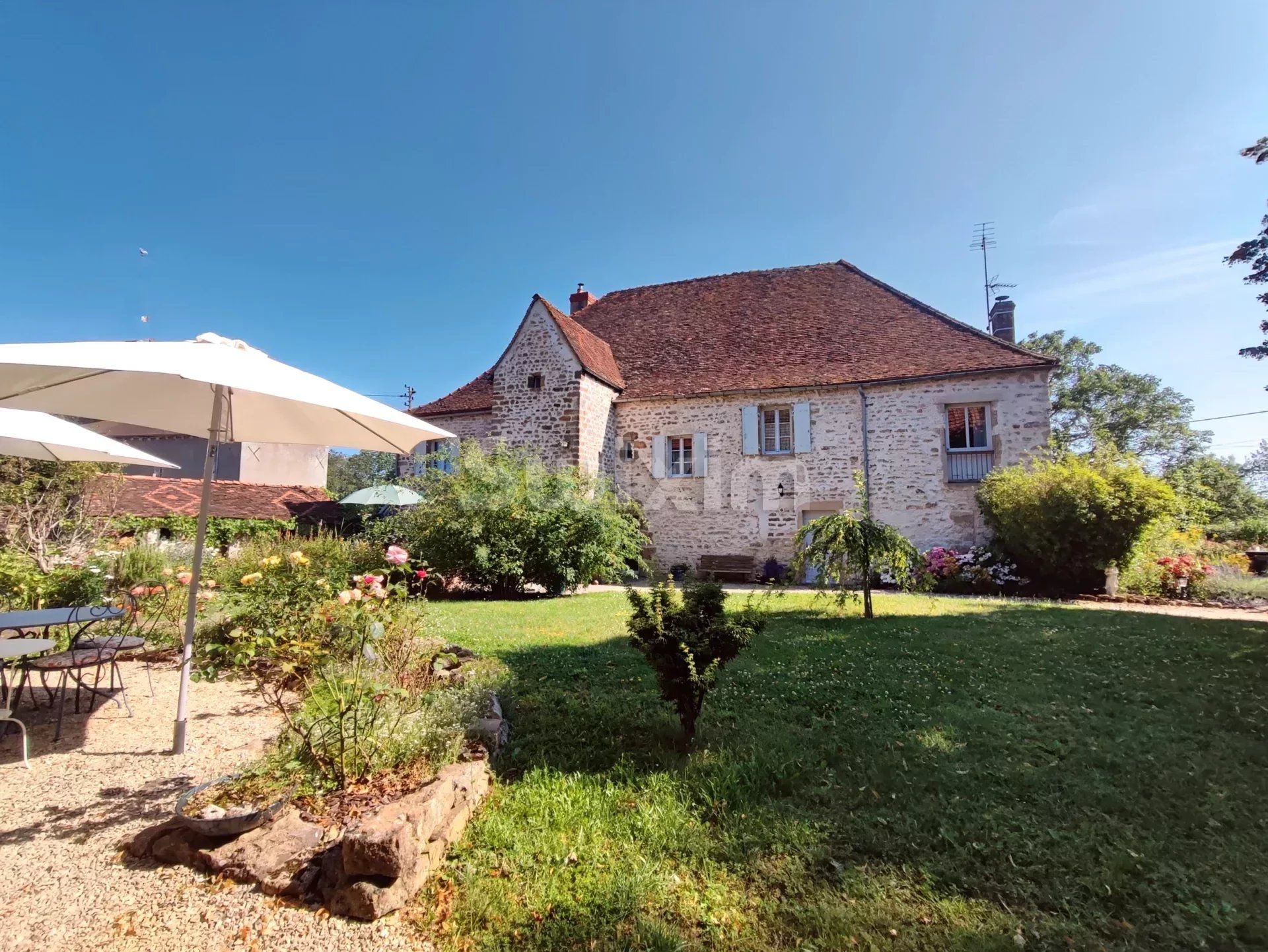 Жилой в Beaune, Côte-d'Or 12878168