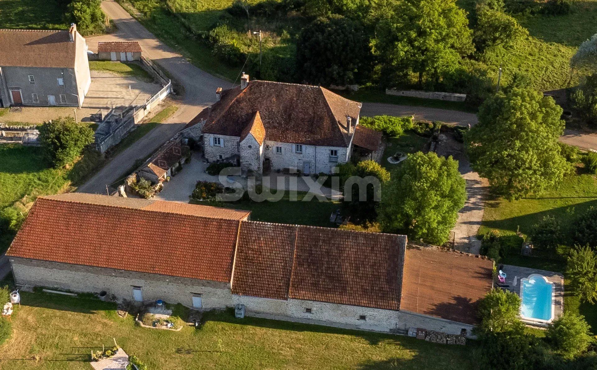 Hus i Bligny-sur-Ouche, Bourgogne-Franche-Comte 12878168