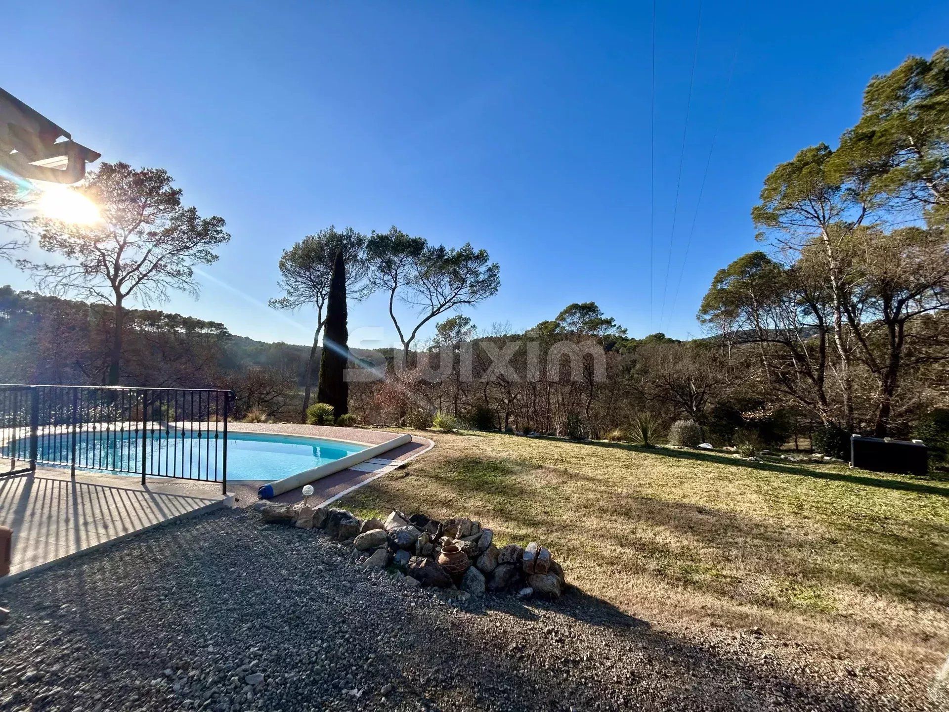 Huis in Lorgues, Provence-Alpes-Côte d'Azur 12879195