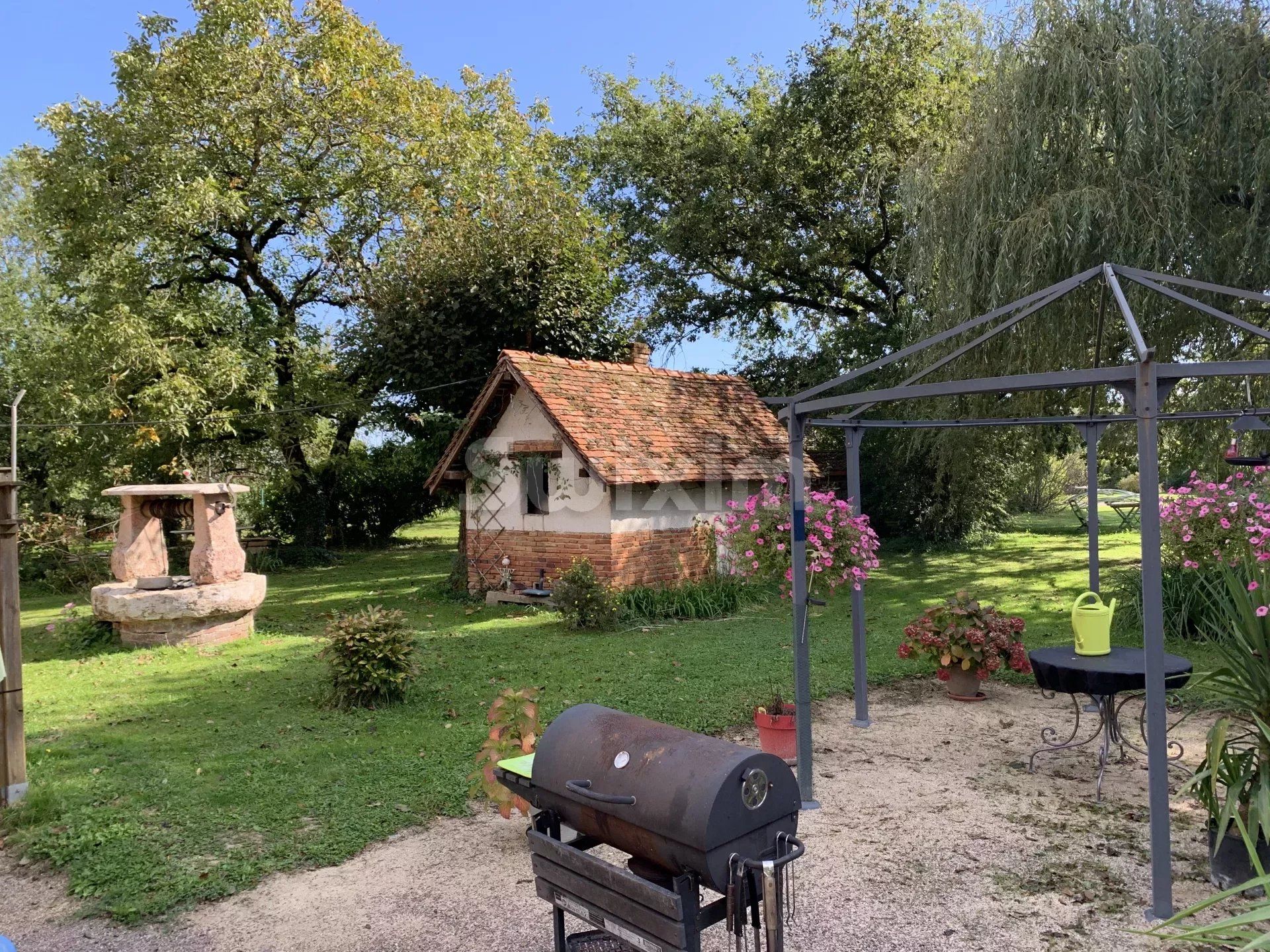 سكني في Louhans, Saône-et-Loire 12879201