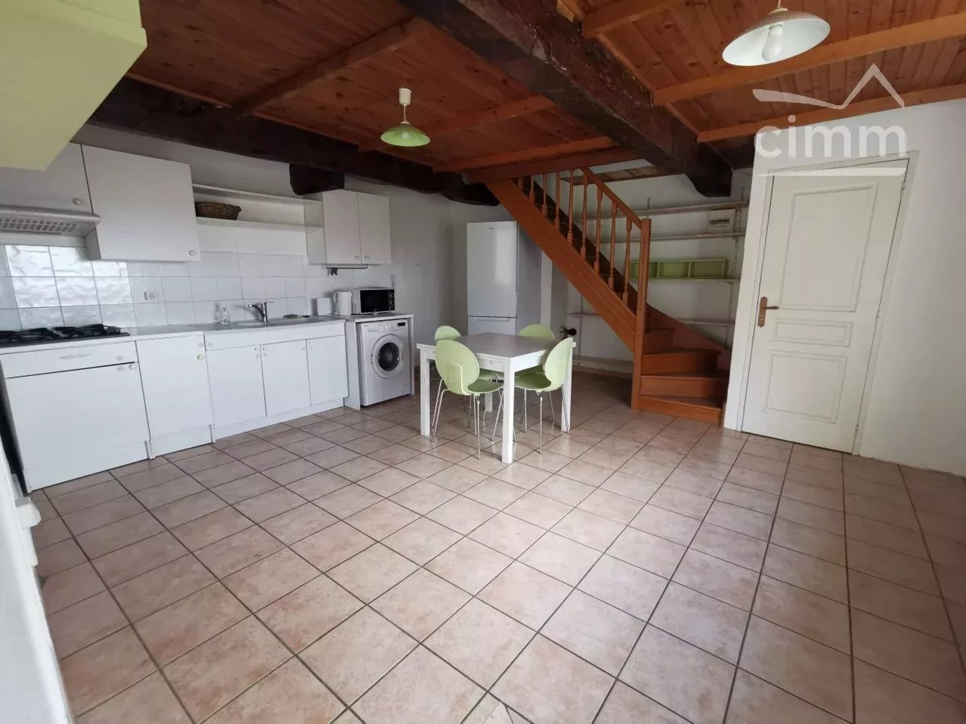 casa no Montvendre, Auvérnia-Ródano-Alpes 12879226