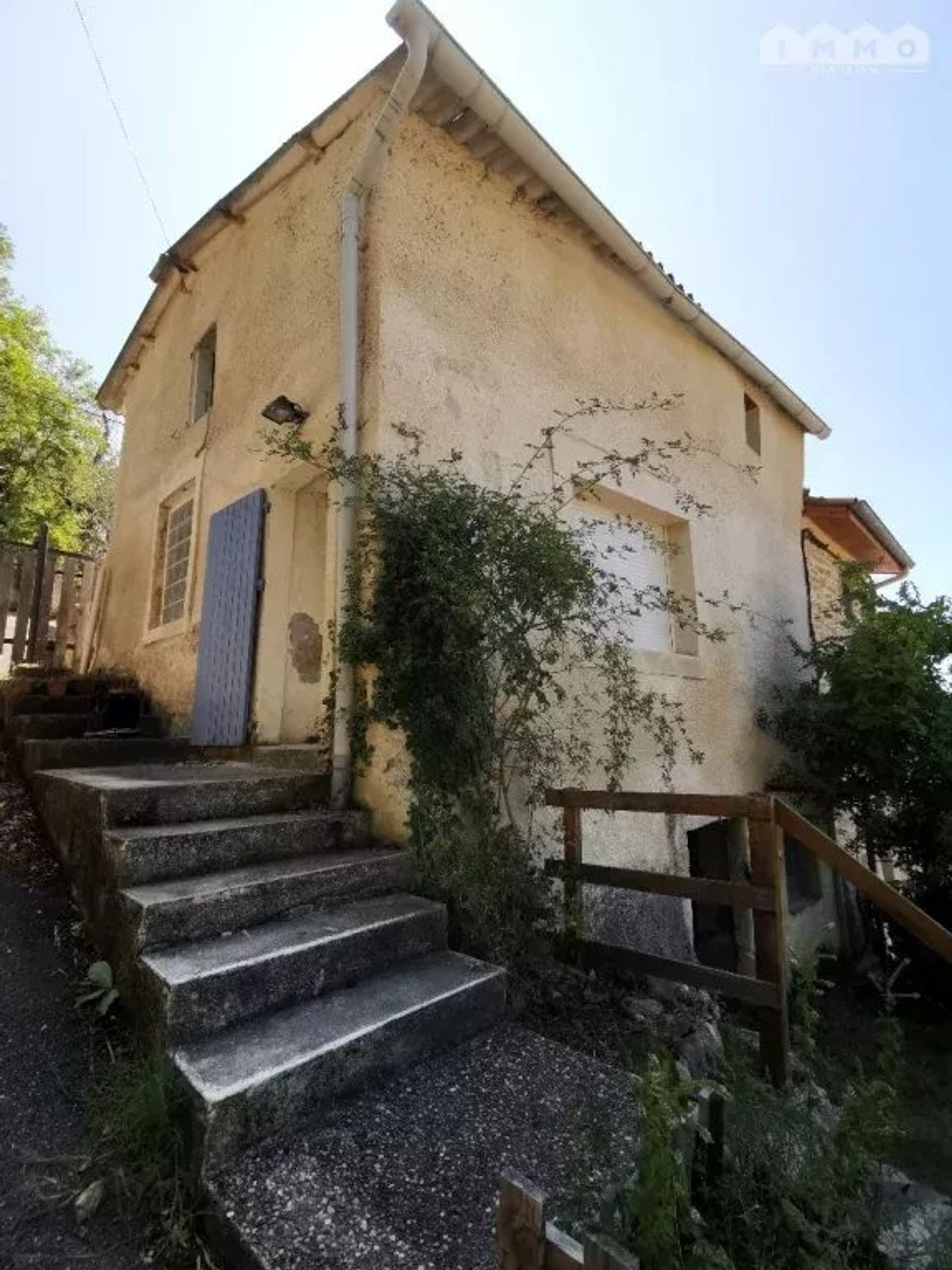 casa no Montvendre, Auvérnia-Ródano-Alpes 12879226