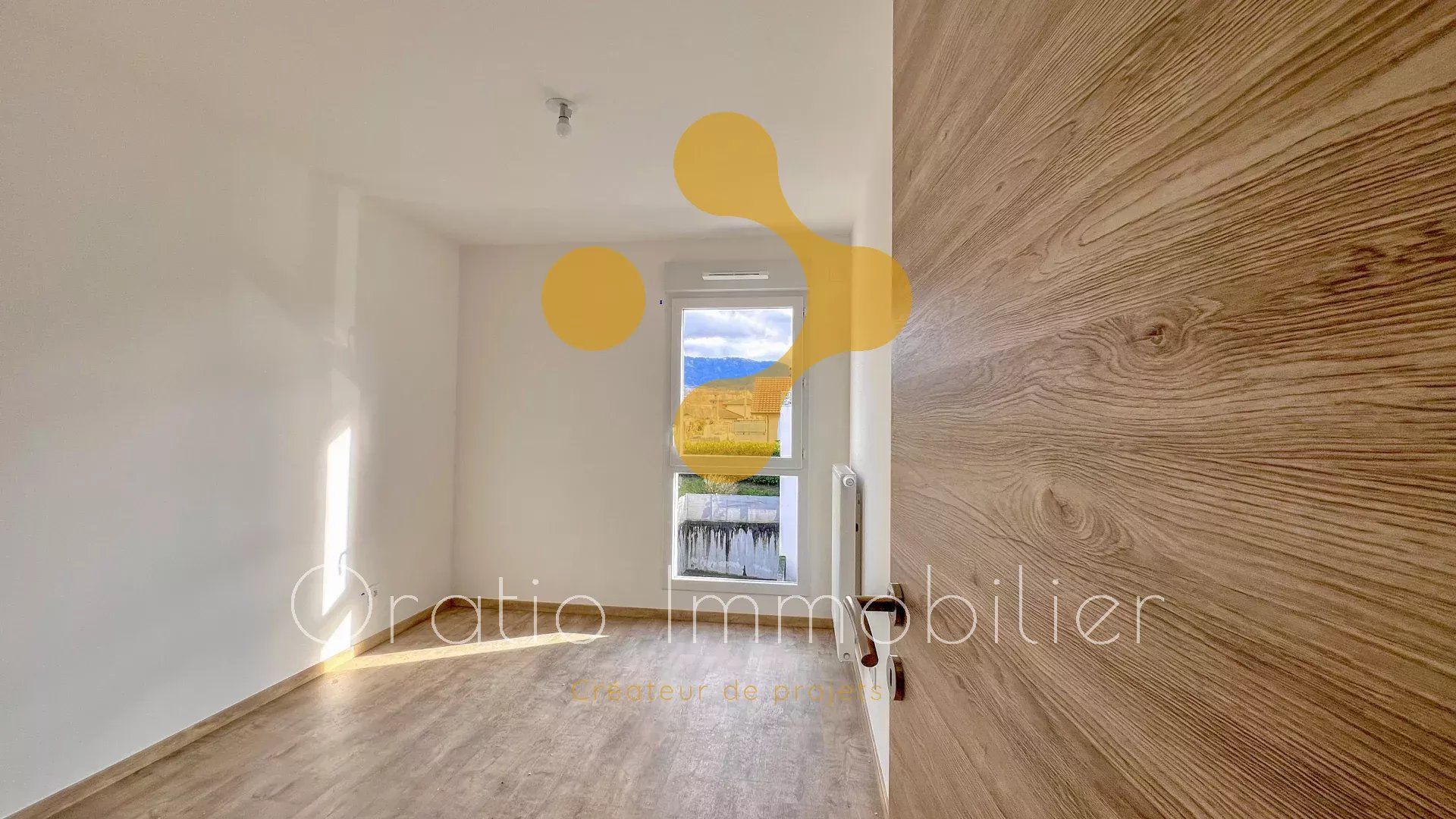 Osakehuoneisto sisään Thonon-les-Bains, Auvergne-Rhône-Alpes 12879233