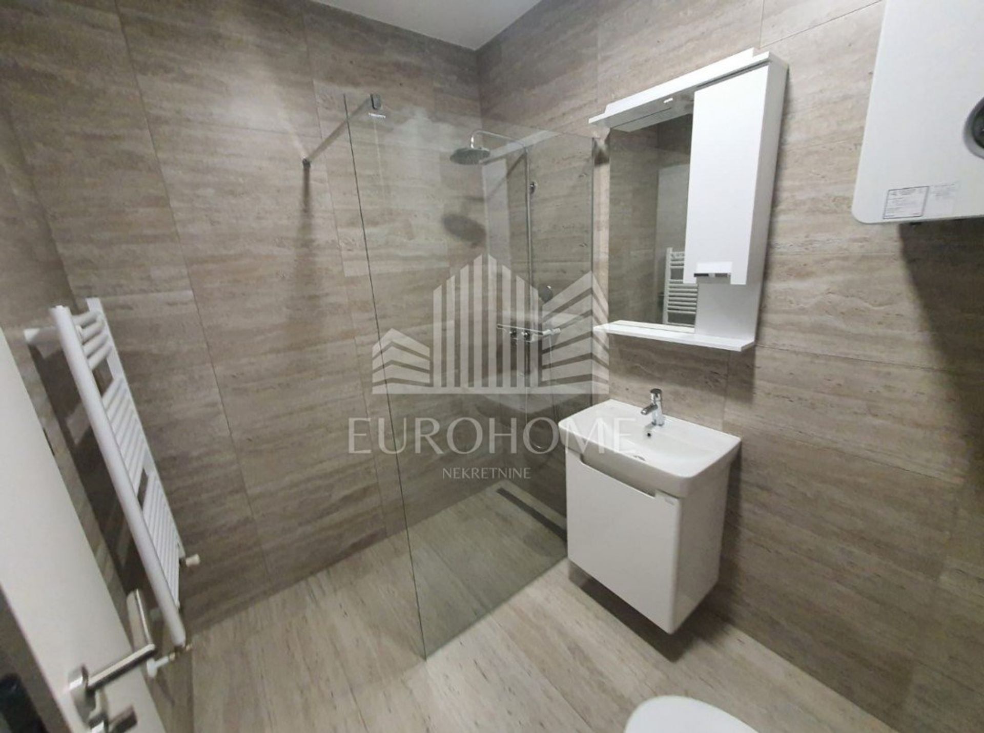 Condominio nel Sesvete, City of Zagreb 12879617