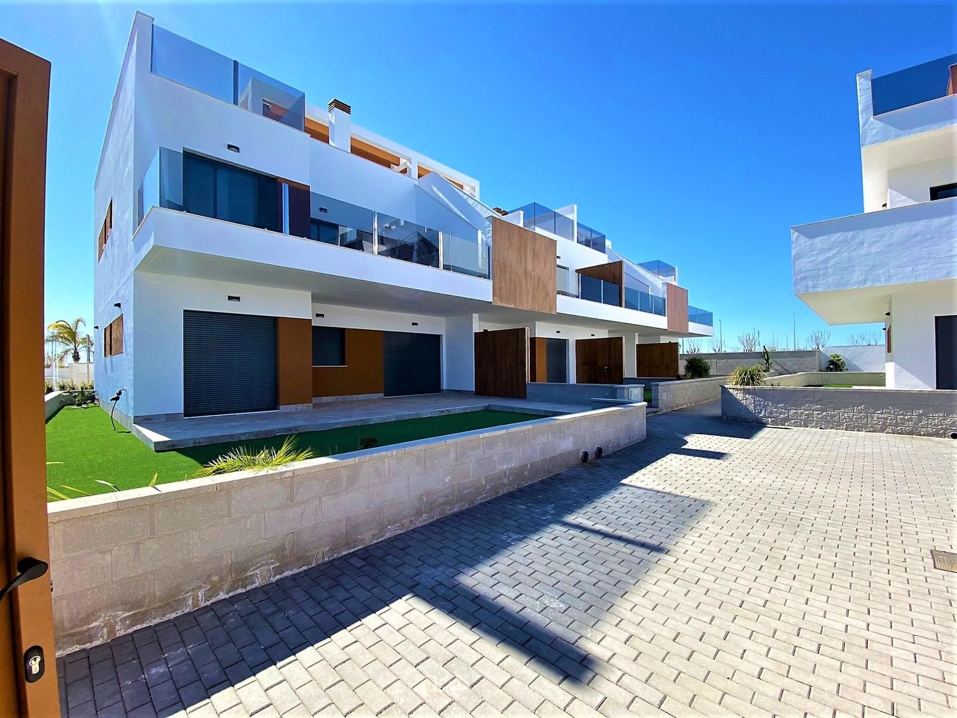 Huis in Pilar de la Horadada, Valencia 12880067