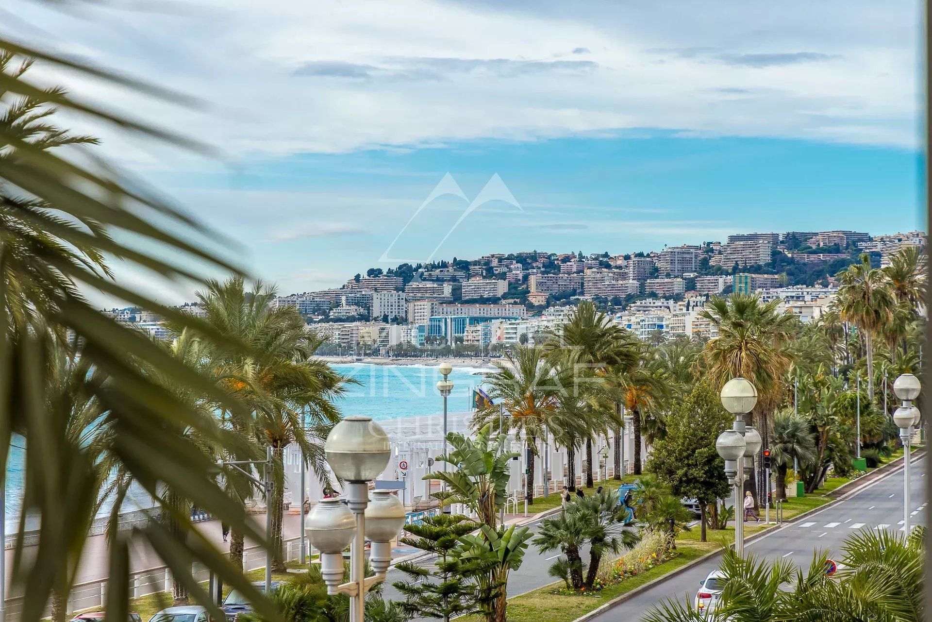 Condominium in Nice, Provence-Alpes-Cote d'Azur 12880565