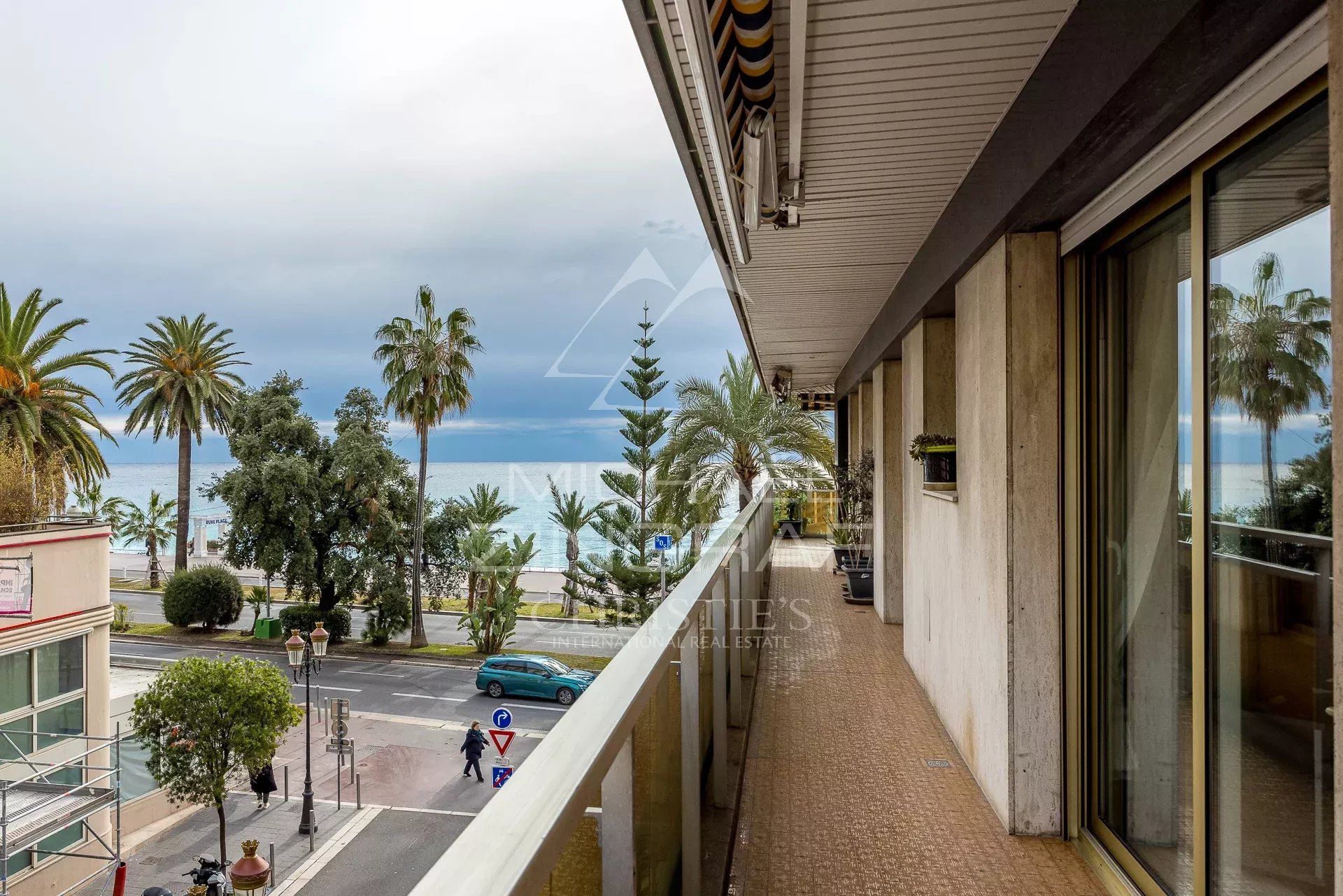 Condominium in Nice, Alpes-Maritimes 12880565