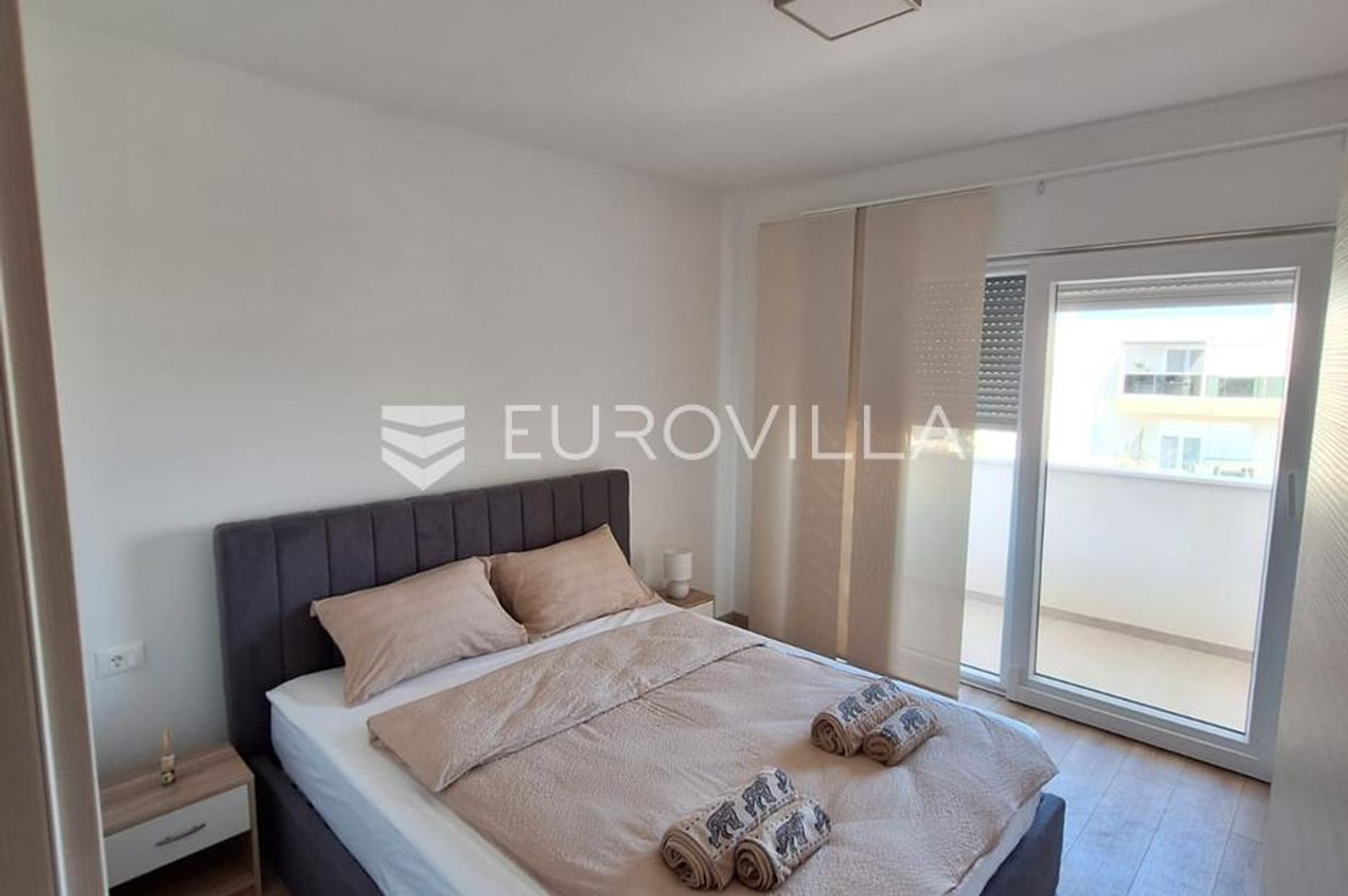 Condominio en Pula, Istarska županija 12880777