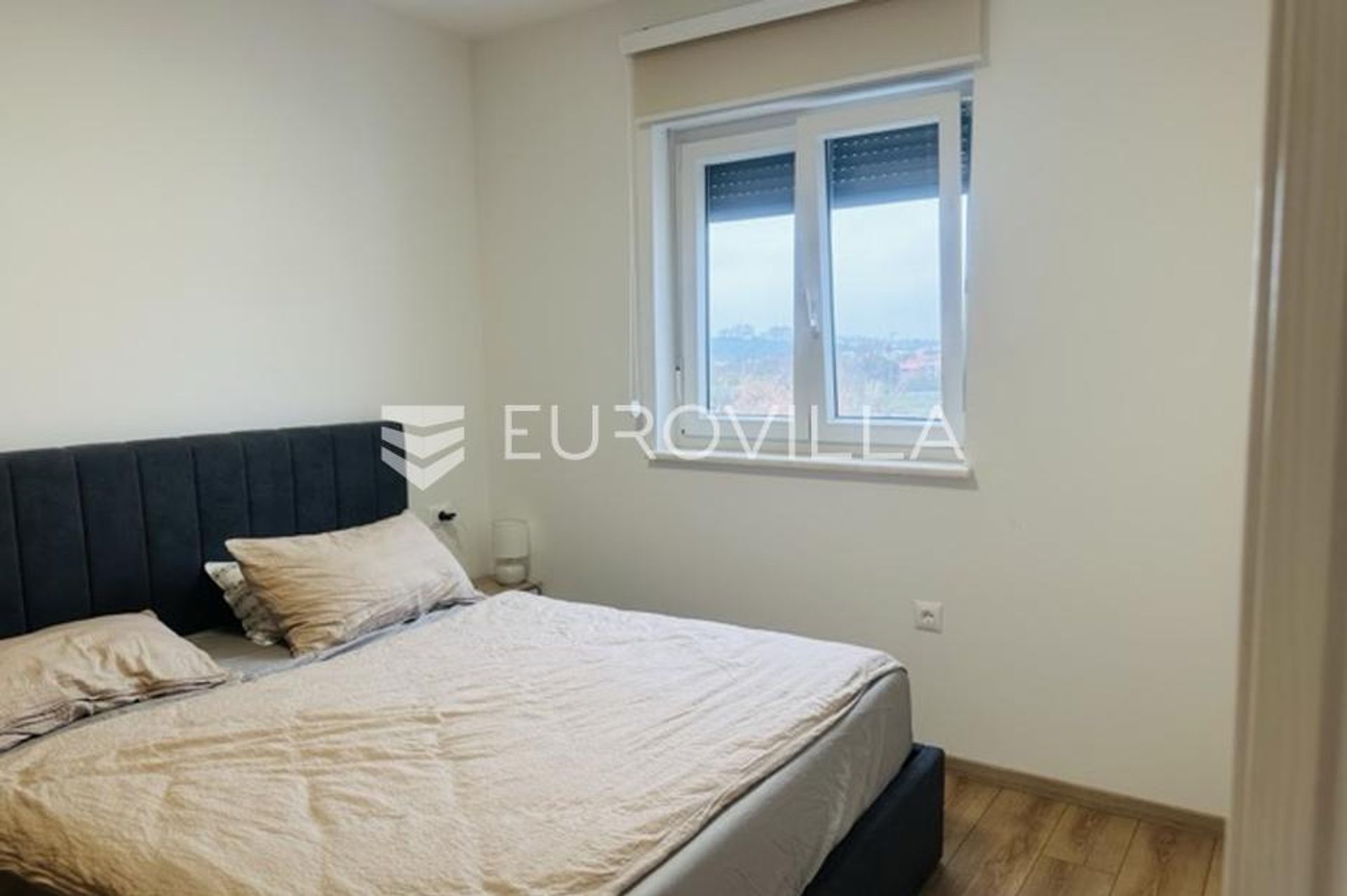 Condominio en Pula, Istarska županija 12880777