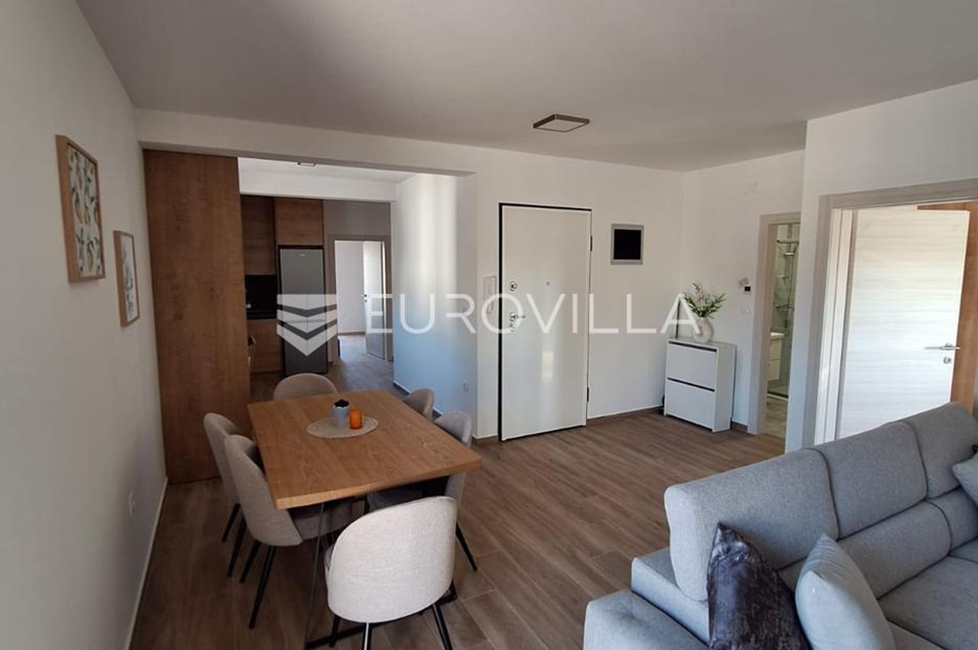 Condominio en Pula, Istarska županija 12880777