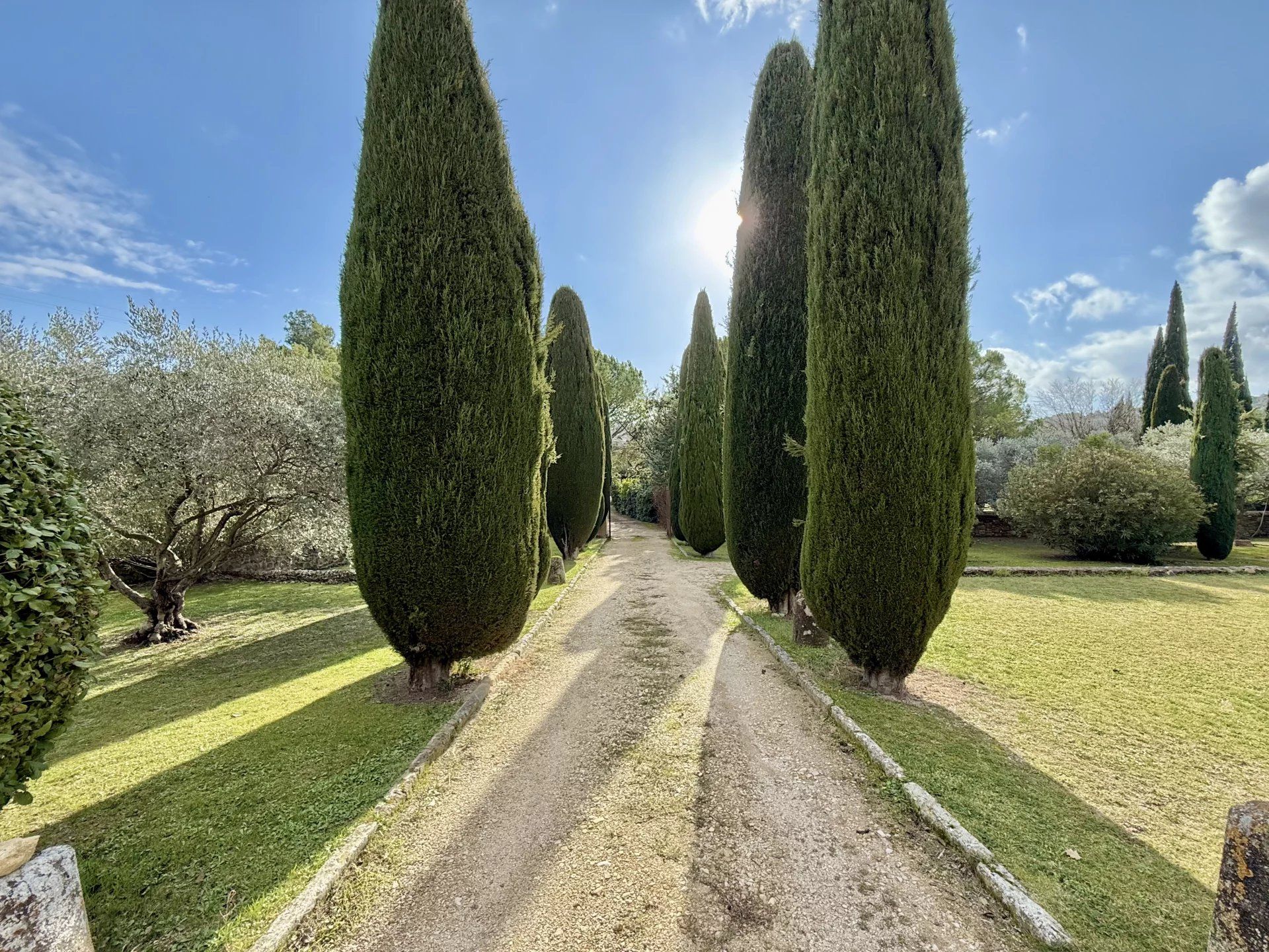 Rumah di Lourmarin, Provence-Alpes-Cote d'Azur 12881087