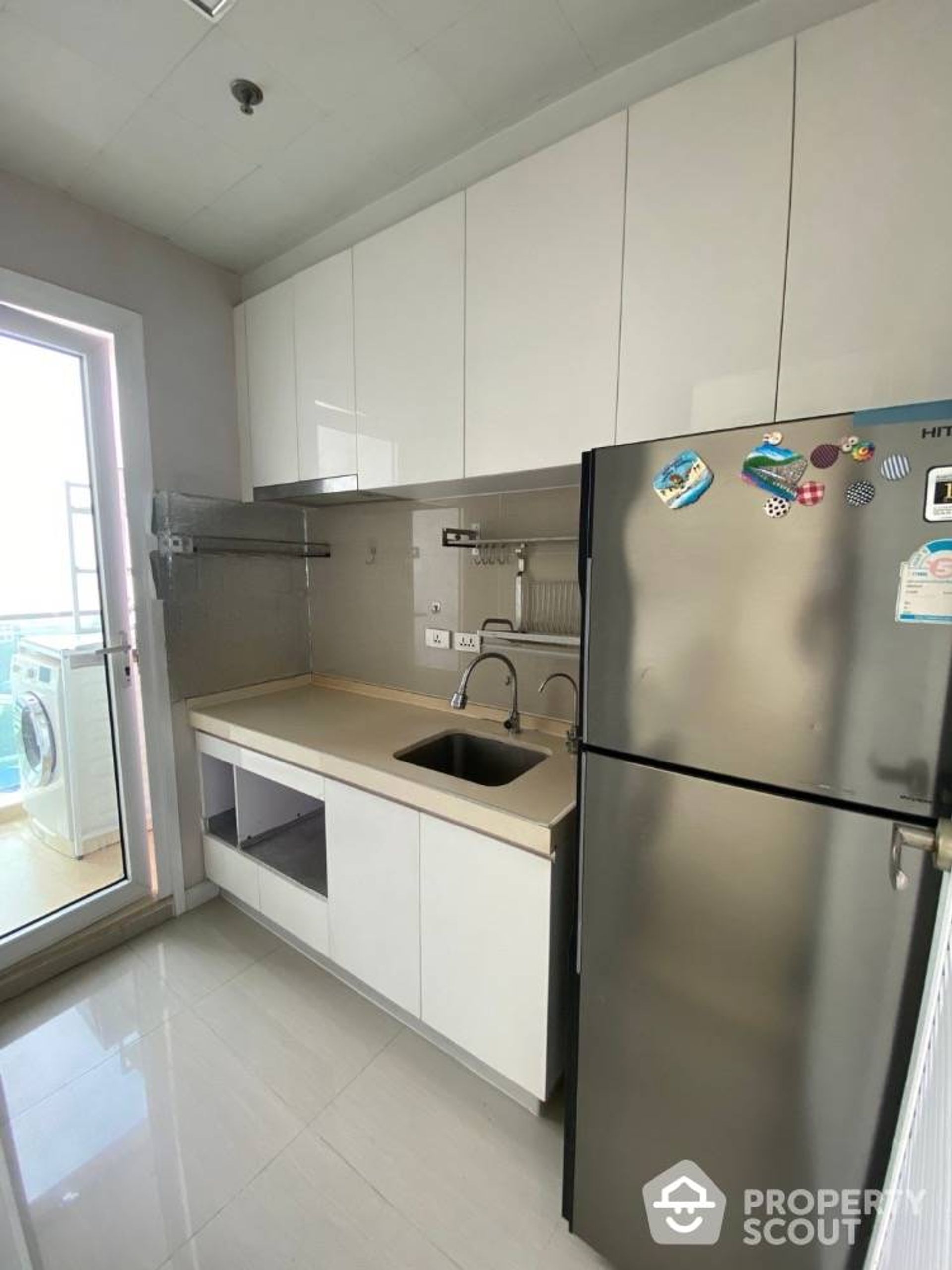 Condominium in , Krung Thep Maha Nakhon 12881259