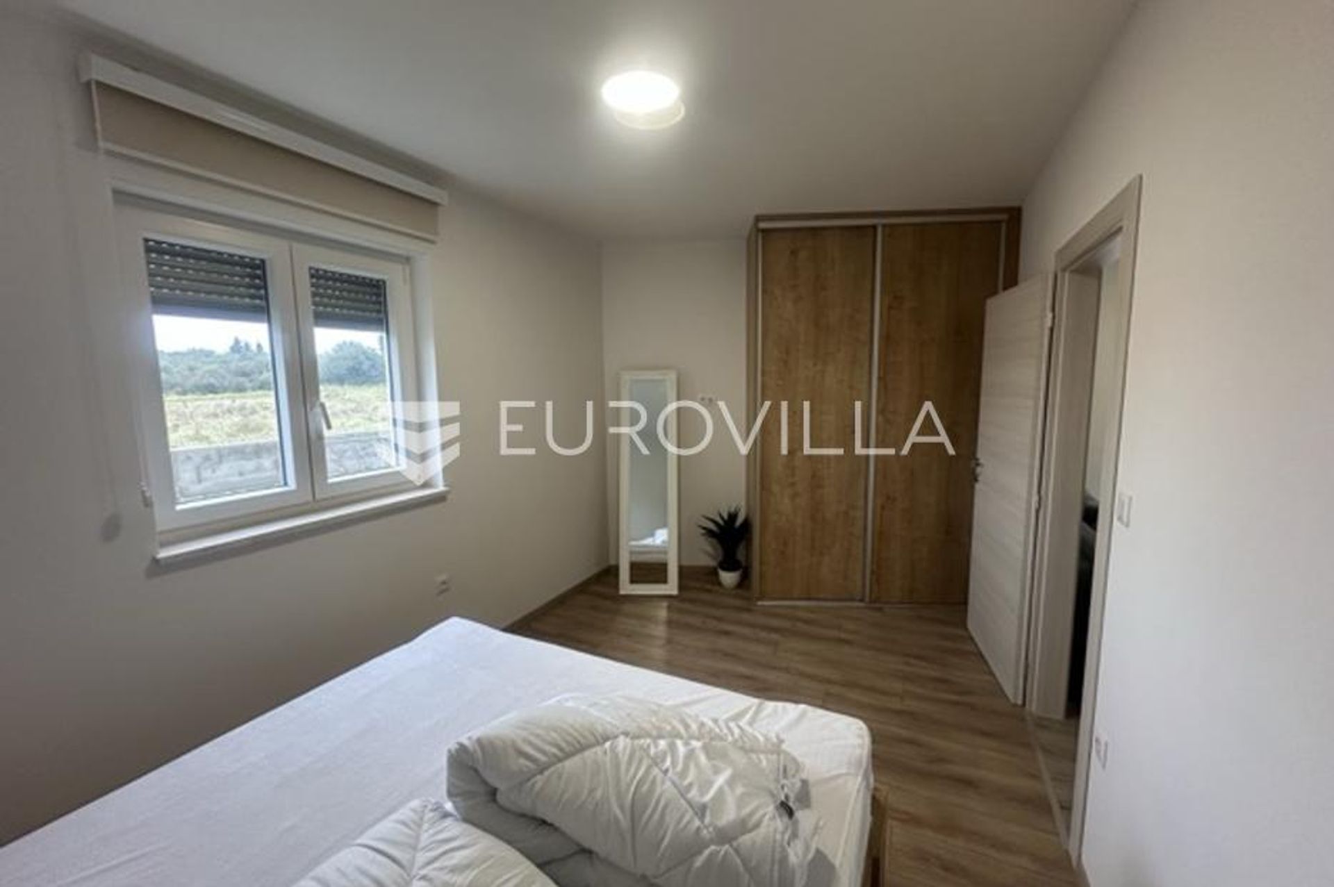 Condominio en Pula, Istarska županija 12881357