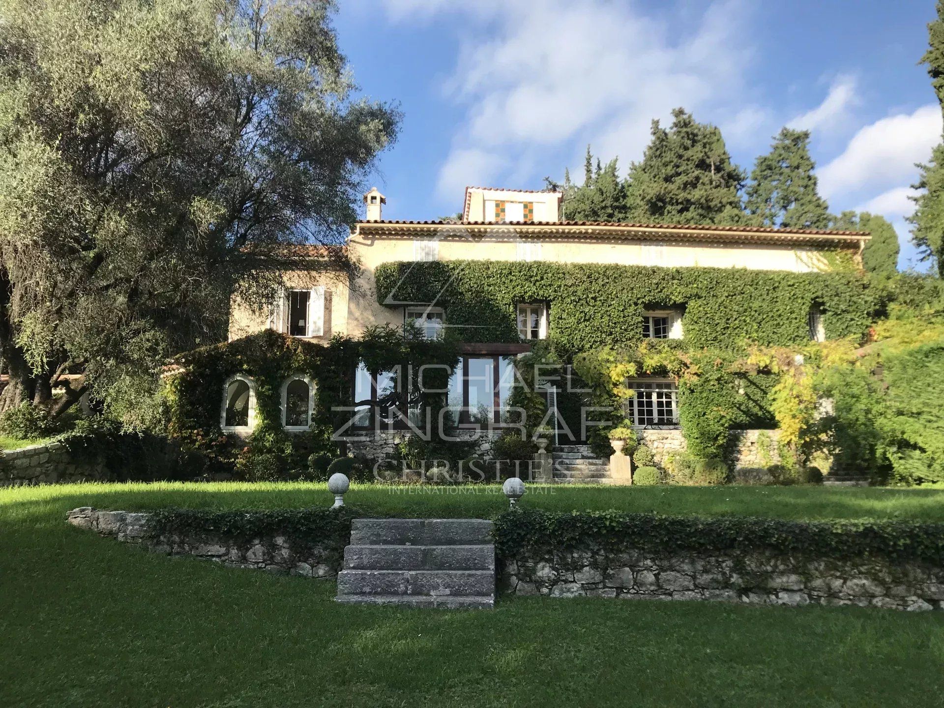 Residential in Vence, Alpes-Maritimes 12881855