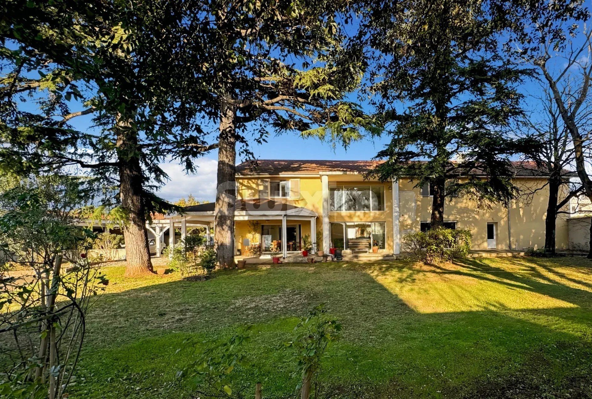 rumah dalam Montelimar, Auvergne-Rhone-Alpes 12881875