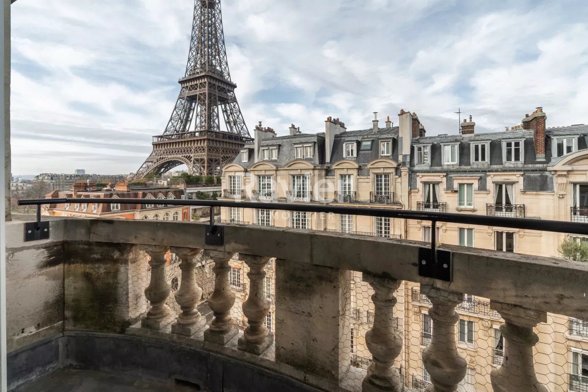 عمارات في Paris 7ème, Paris 12881899