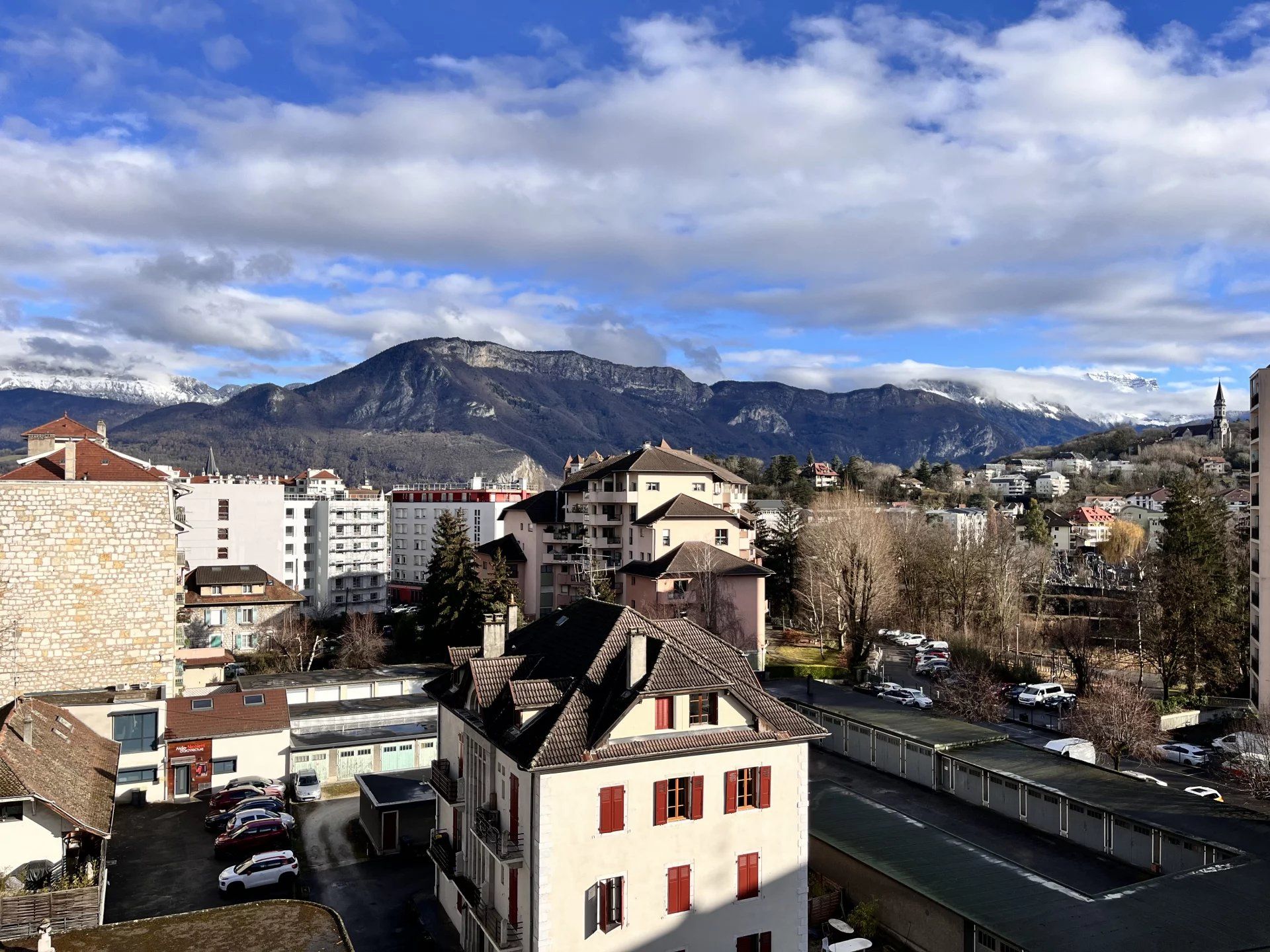 Résidentiel dans Annecy, Haute-Savoie 12881952