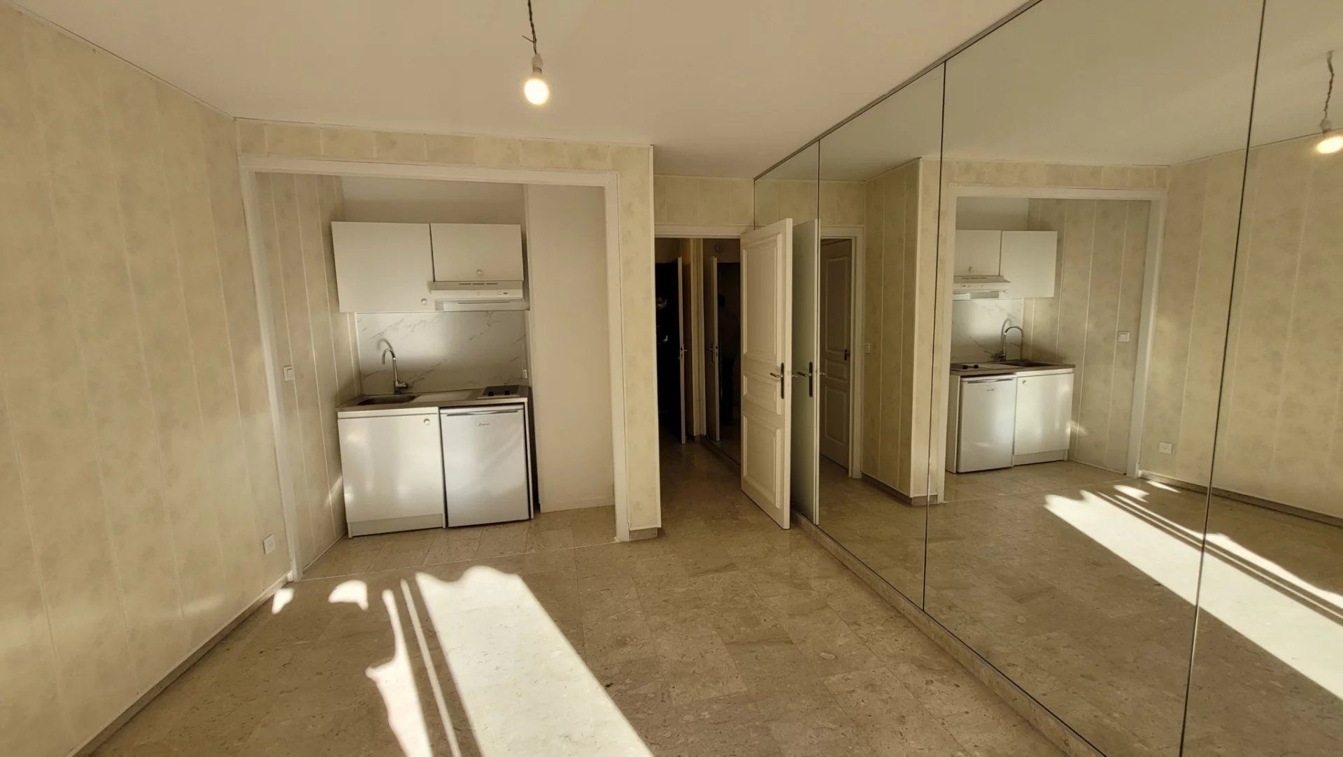 Condominio en Nice, Alpes-Maritimes 12881965