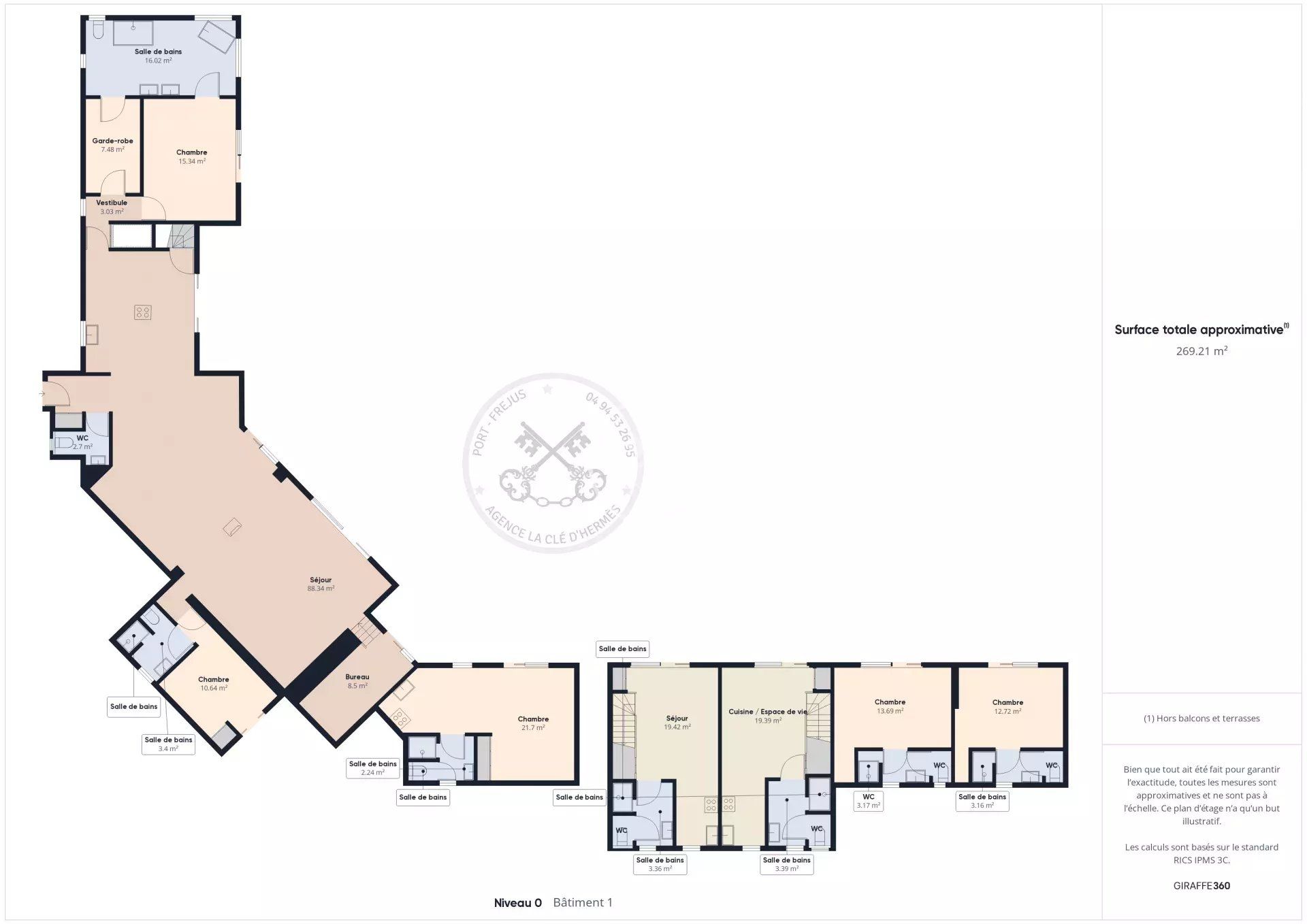 Condominium dans Roquebrune-sur-Argens, Var 12882491