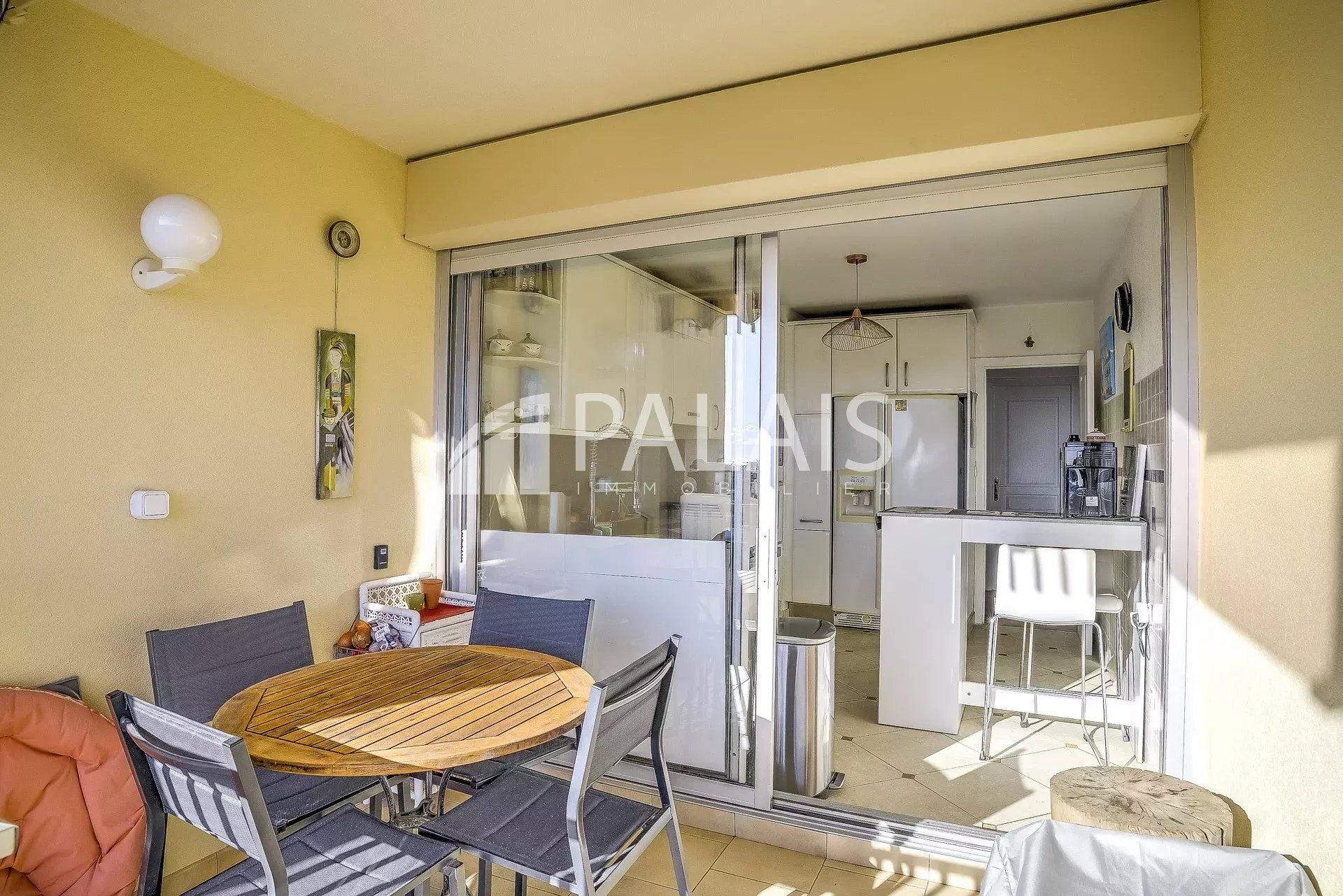 Condominium in Nice, Alpes-Maritimes 12883129