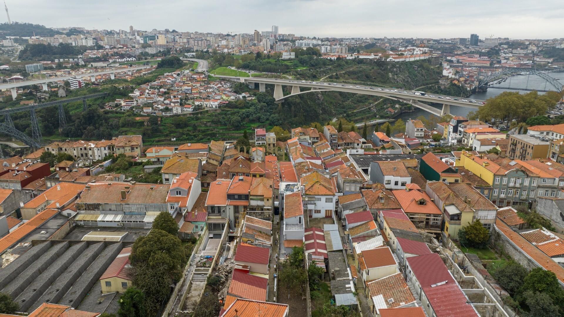 Rumah di Porto, Porto District 12883422