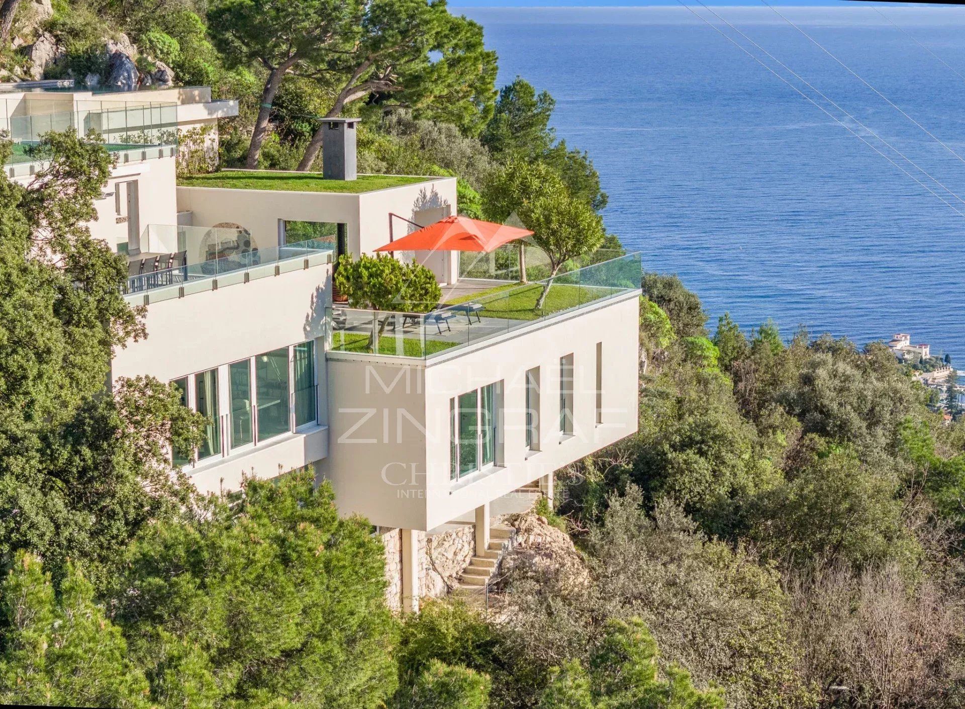 casa en Villefranche-sur-Mer, Provenza-Alpes-Costa Azul 12883656