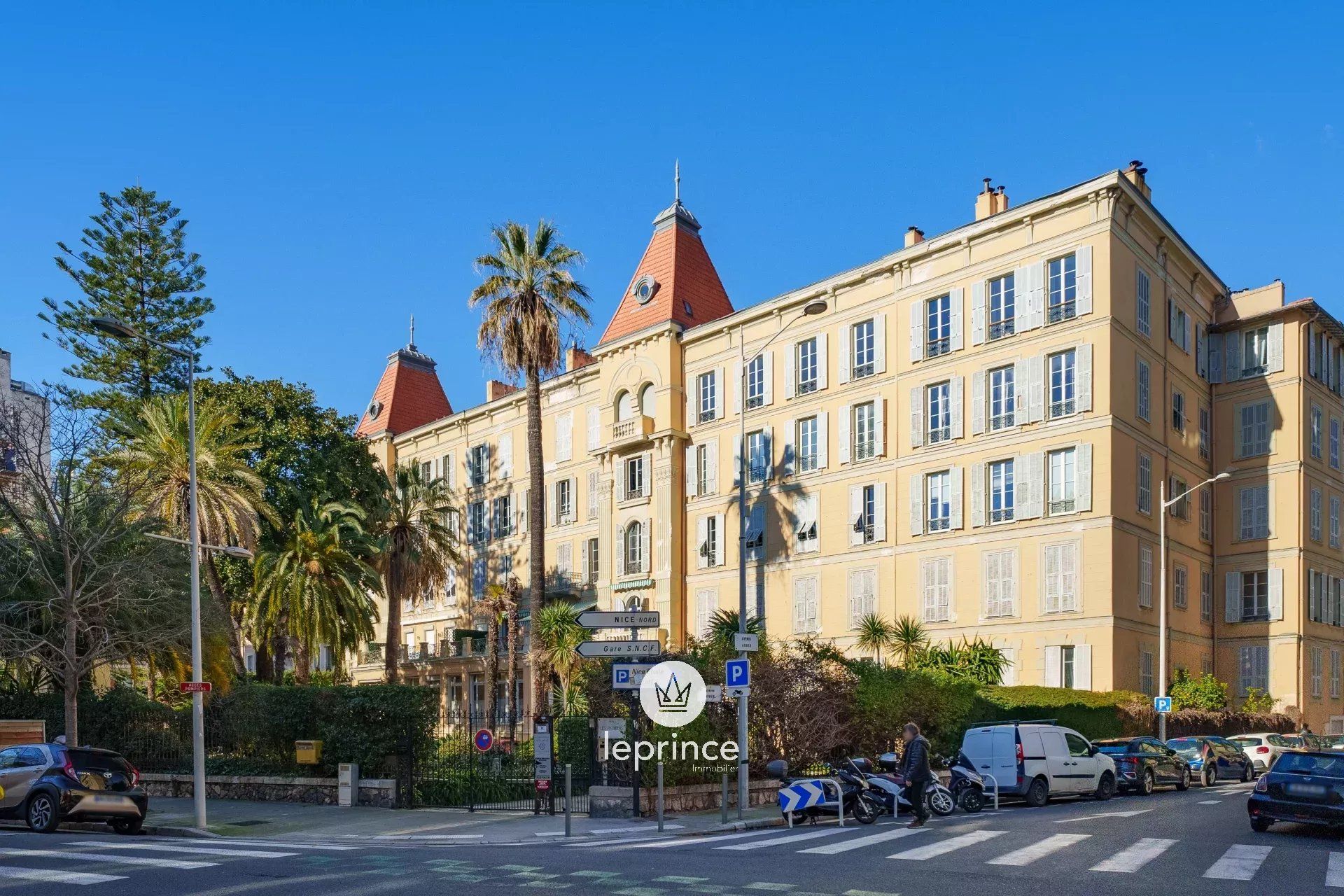 Oficina en Nice, Provence-Alpes-Cote d'Azur 12883665