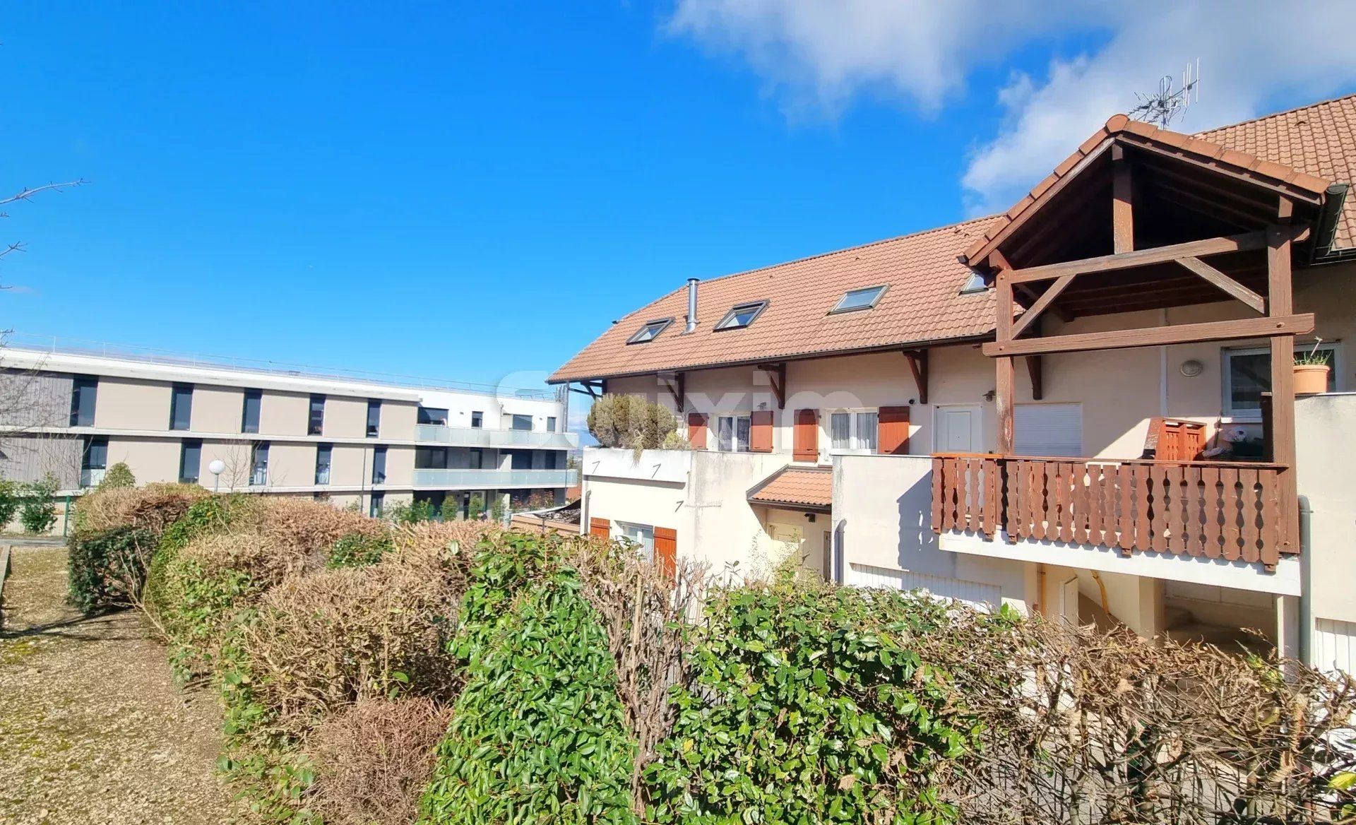 Condominio en Archamps, Haute-Savoie 12883675