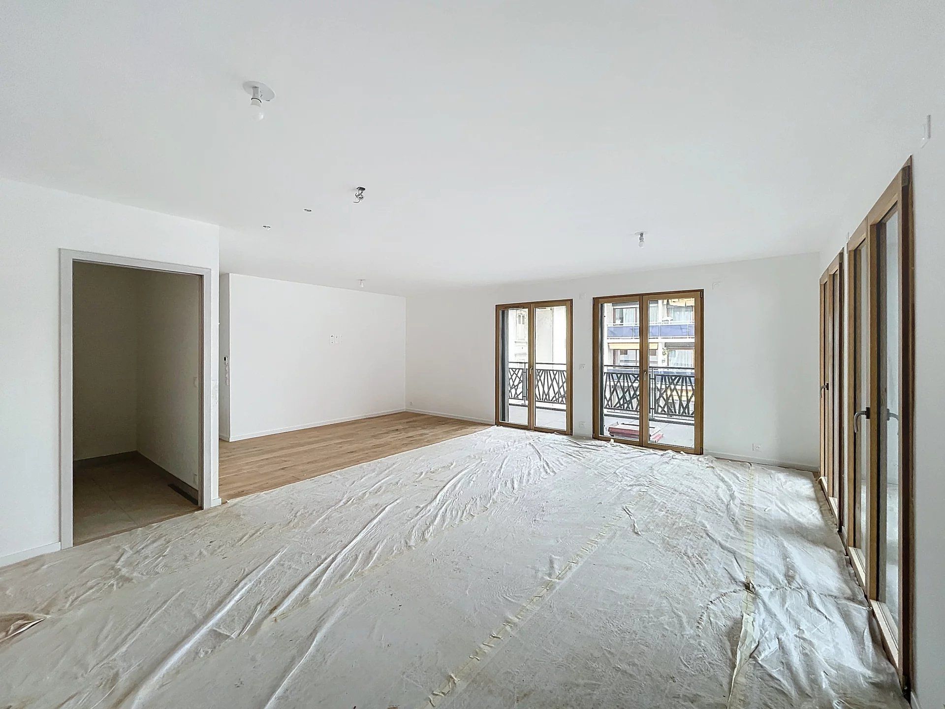 Condominio nel Evian-les-Bains, Auvergne-Rhone-Alpes 12884416