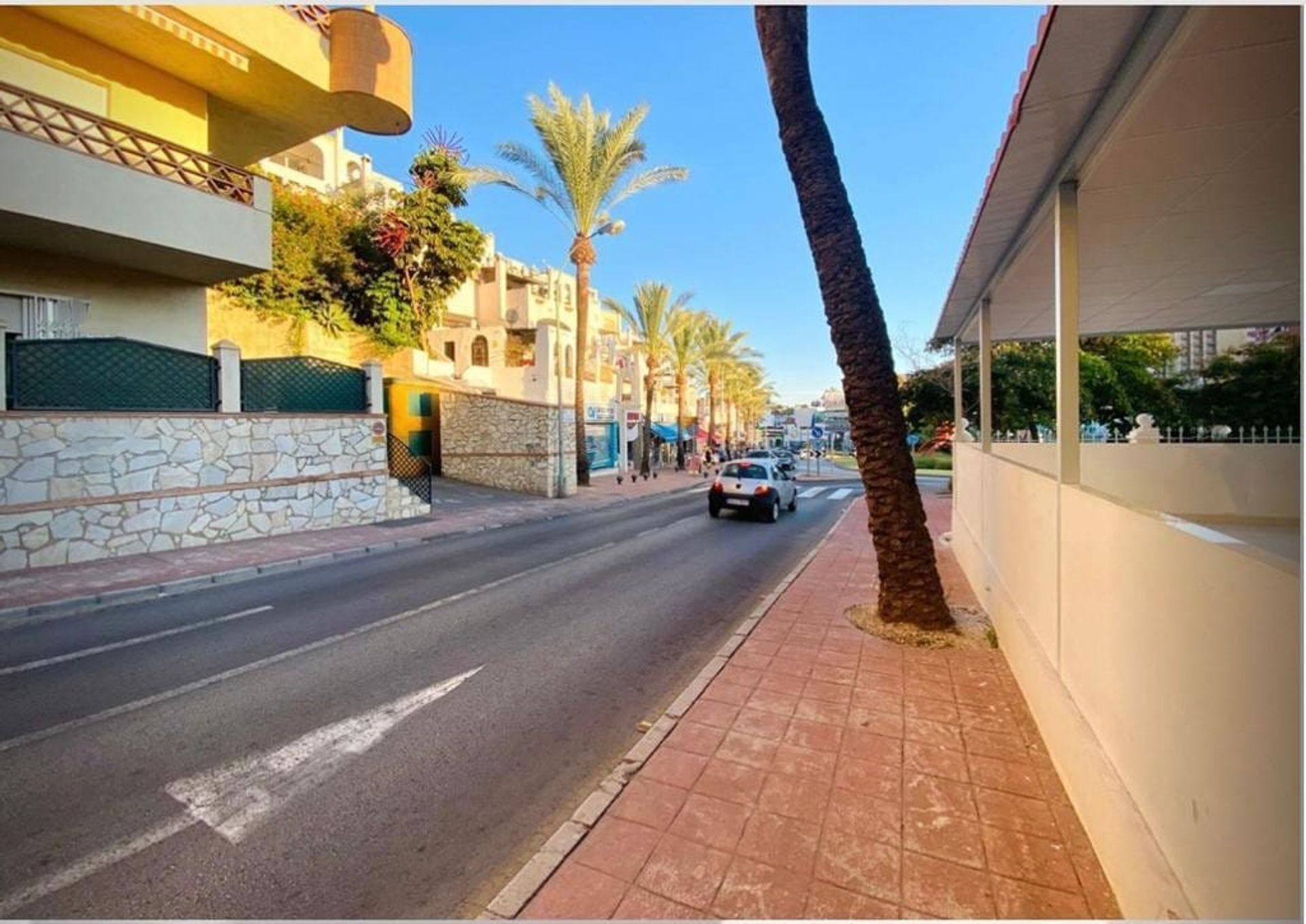 Роздрібна торгівля в Benalmádena, Andalucía 12884517