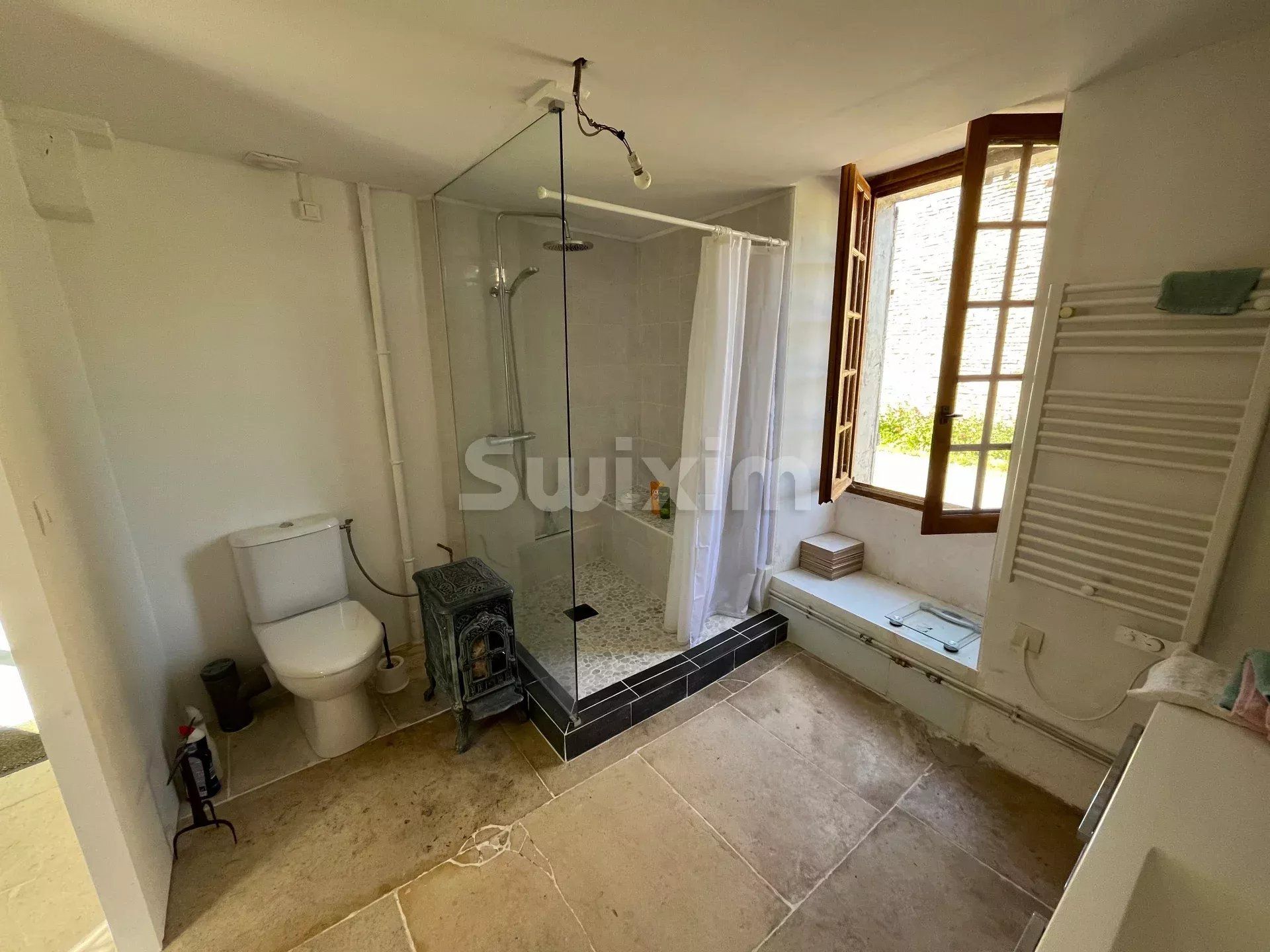 سكني في Noyers, Yonne 12884920