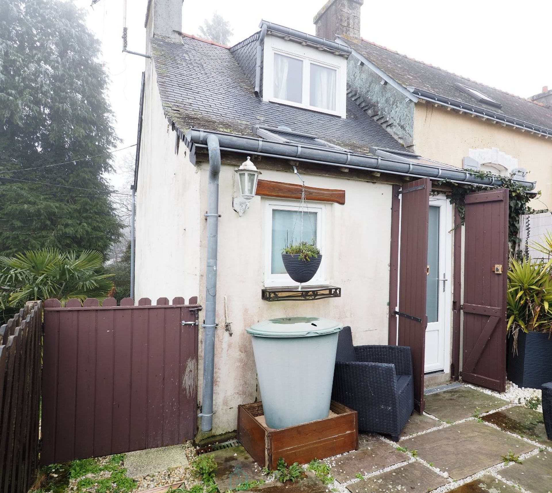 rumah dalam Séglien, Bretagne 12885091