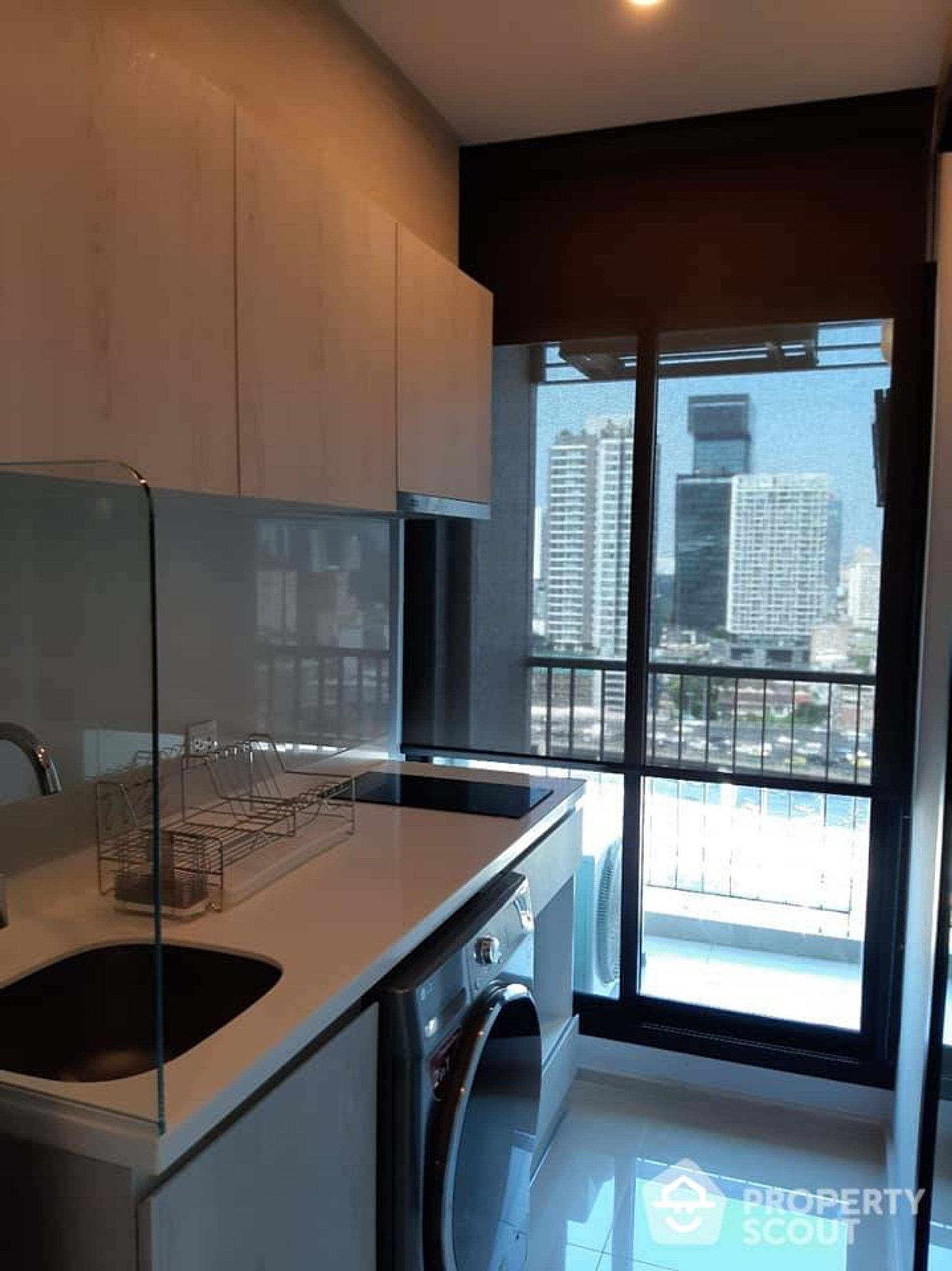 Condominium in , Krung Thep Maha Nakhon 12885219