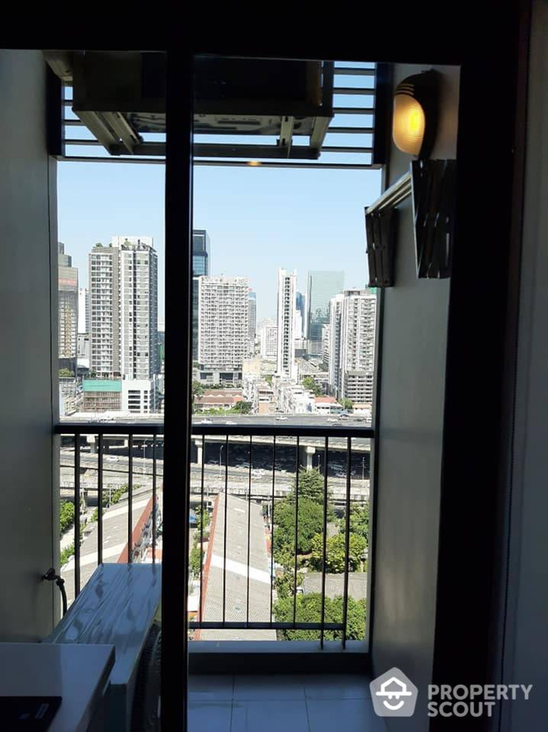 Condominium in , Krung Thep Maha Nakhon 12885219