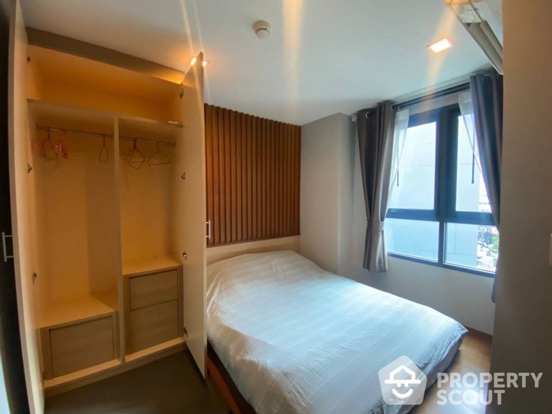 Condominium in , Krung Thep Maha Nakhon 12885273