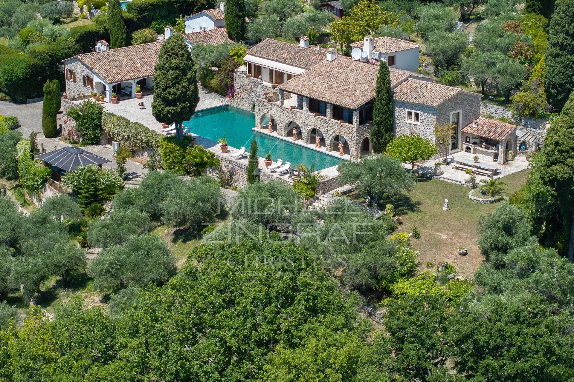 casa no Cabris, Provence-Alpes-Cote d'Azur 12885312