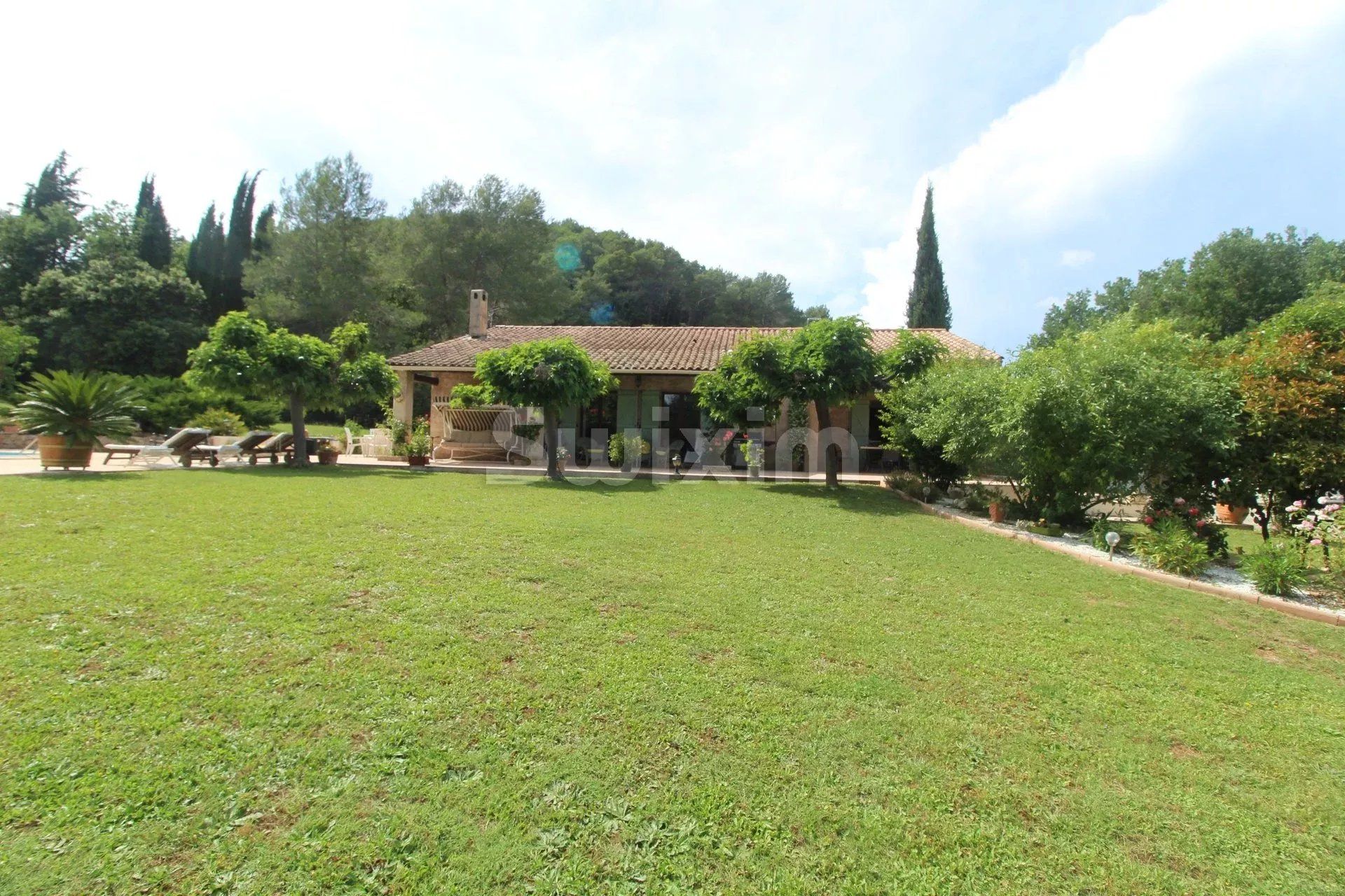 Casa nel Les Arcs, Provence-Alpes-Cote d'Azur 12885327