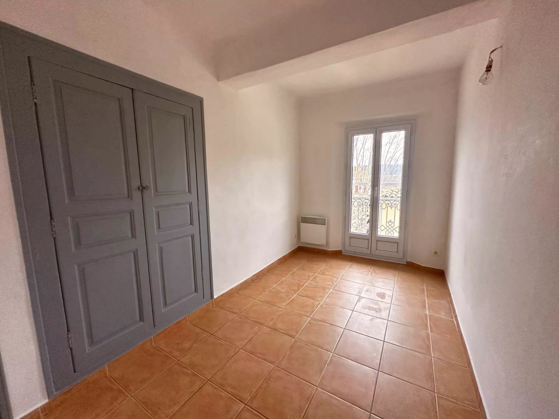 Condominium dans Salernes, Var 12885409