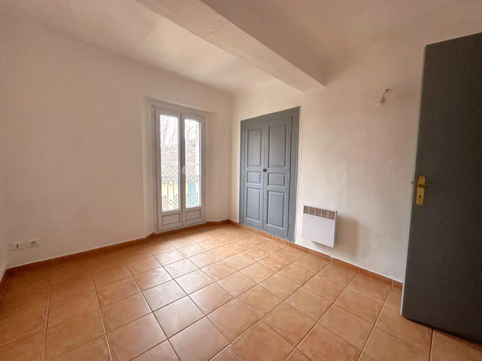 Condominium dans Salernes, Var 12885409