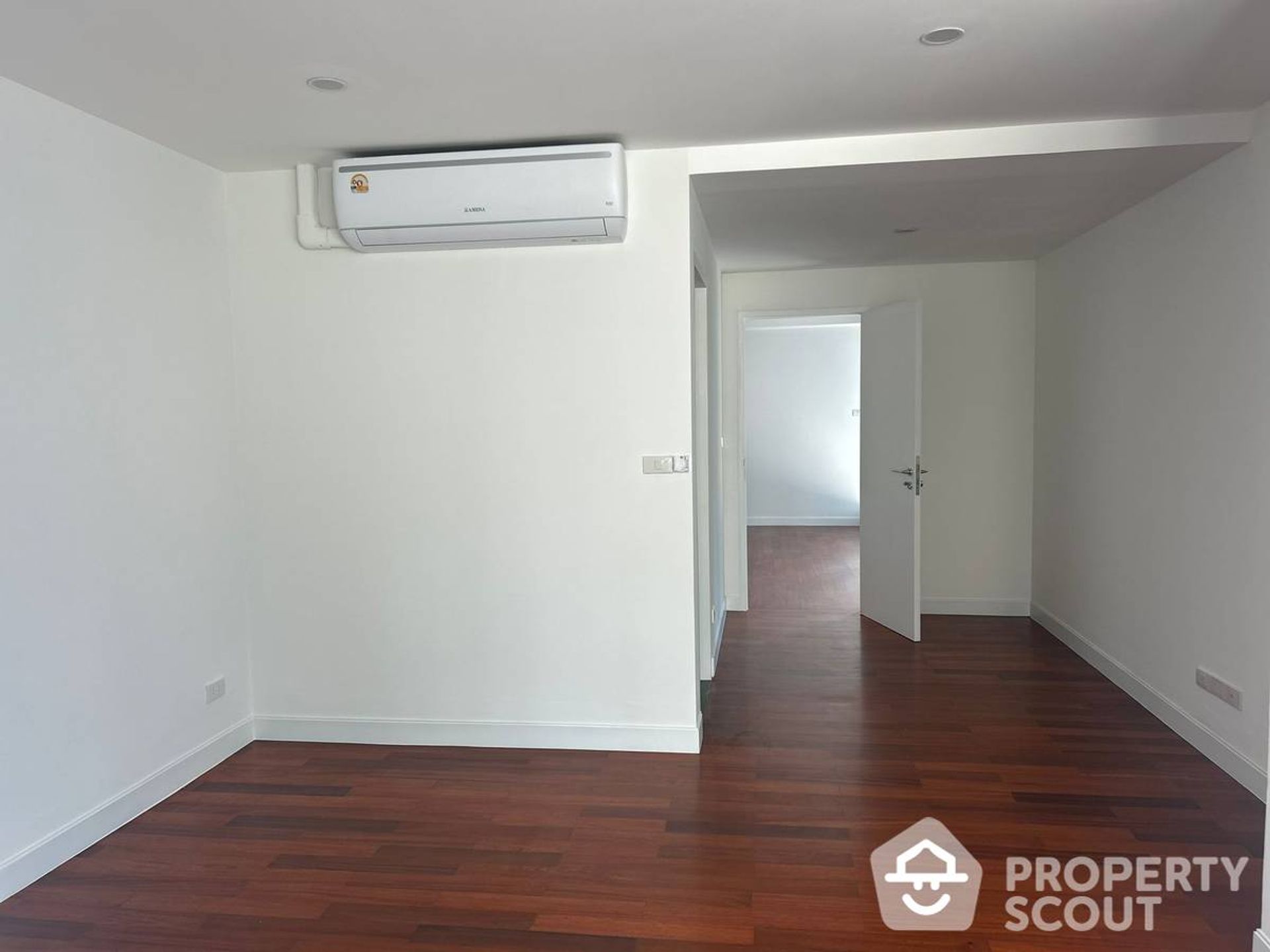 Condominium in , Krung Thep Maha Nakhon 12885653