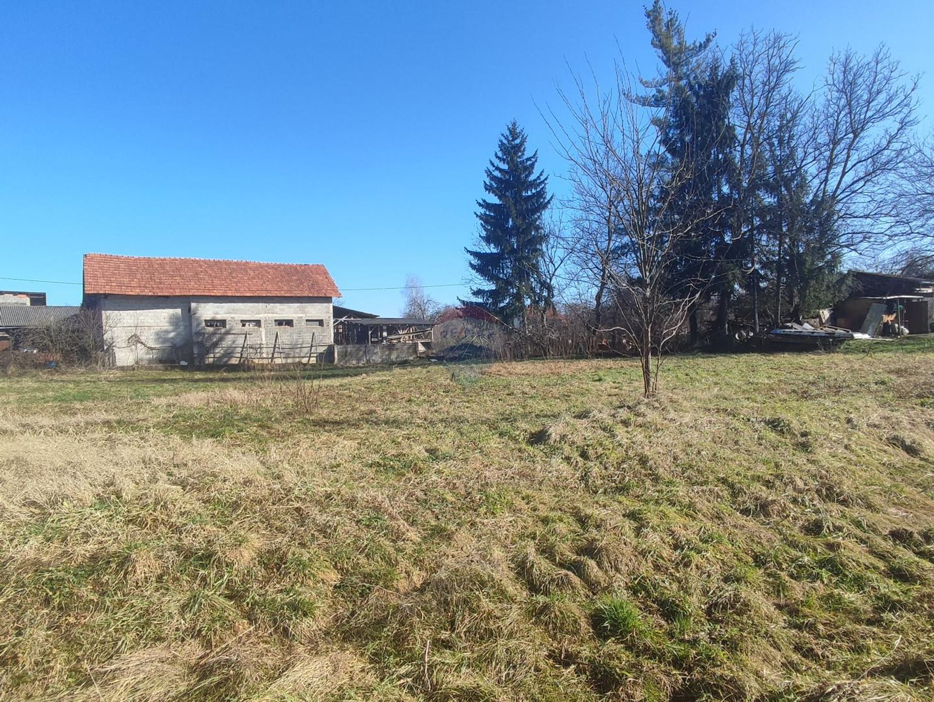 Land im Duga Resa, Karlovacka Zupanija 12885775