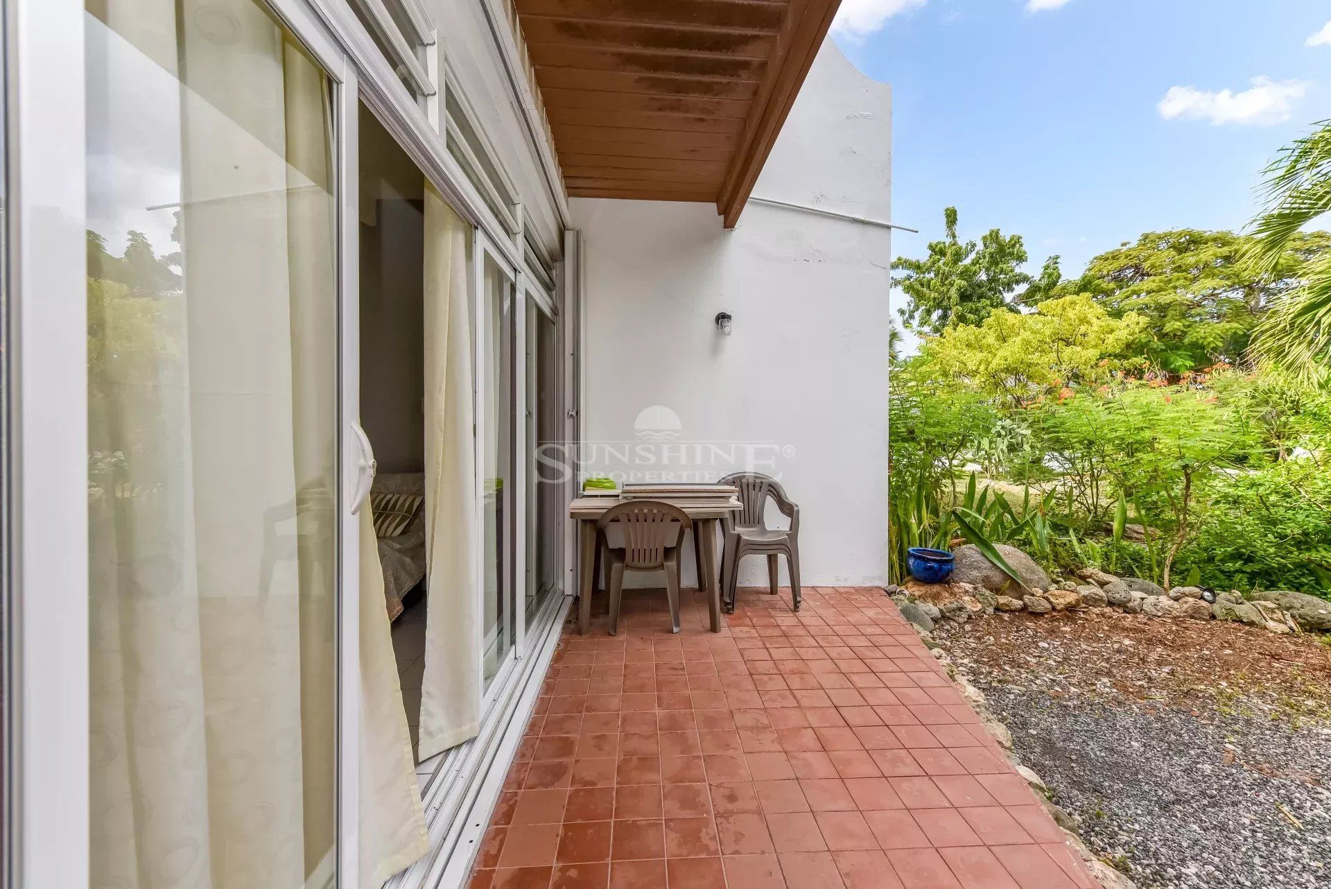 Condominio en Ciudad de la bahía de Dieppe, San Juan Capesterre 12885877