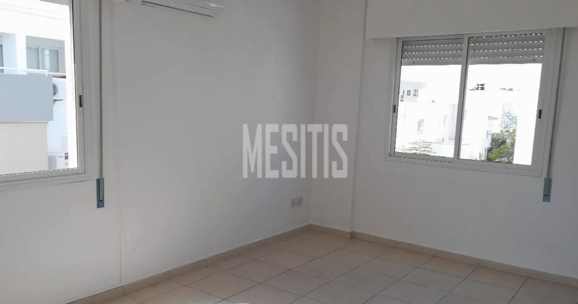 Condominium in Strovolos, Nicosia 12885995