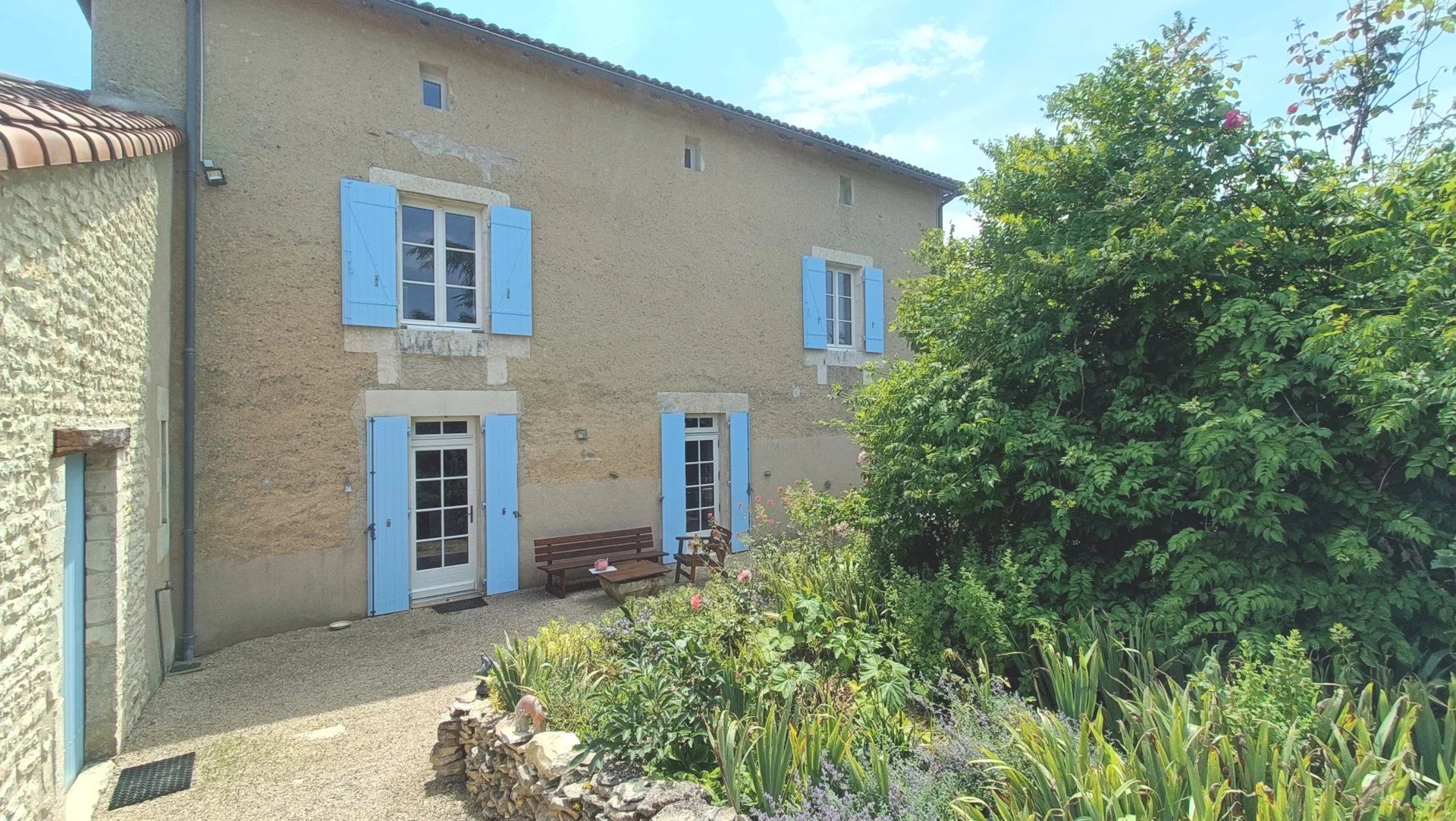 rumah dalam Champigny en Rochereau, Vienne 12886183