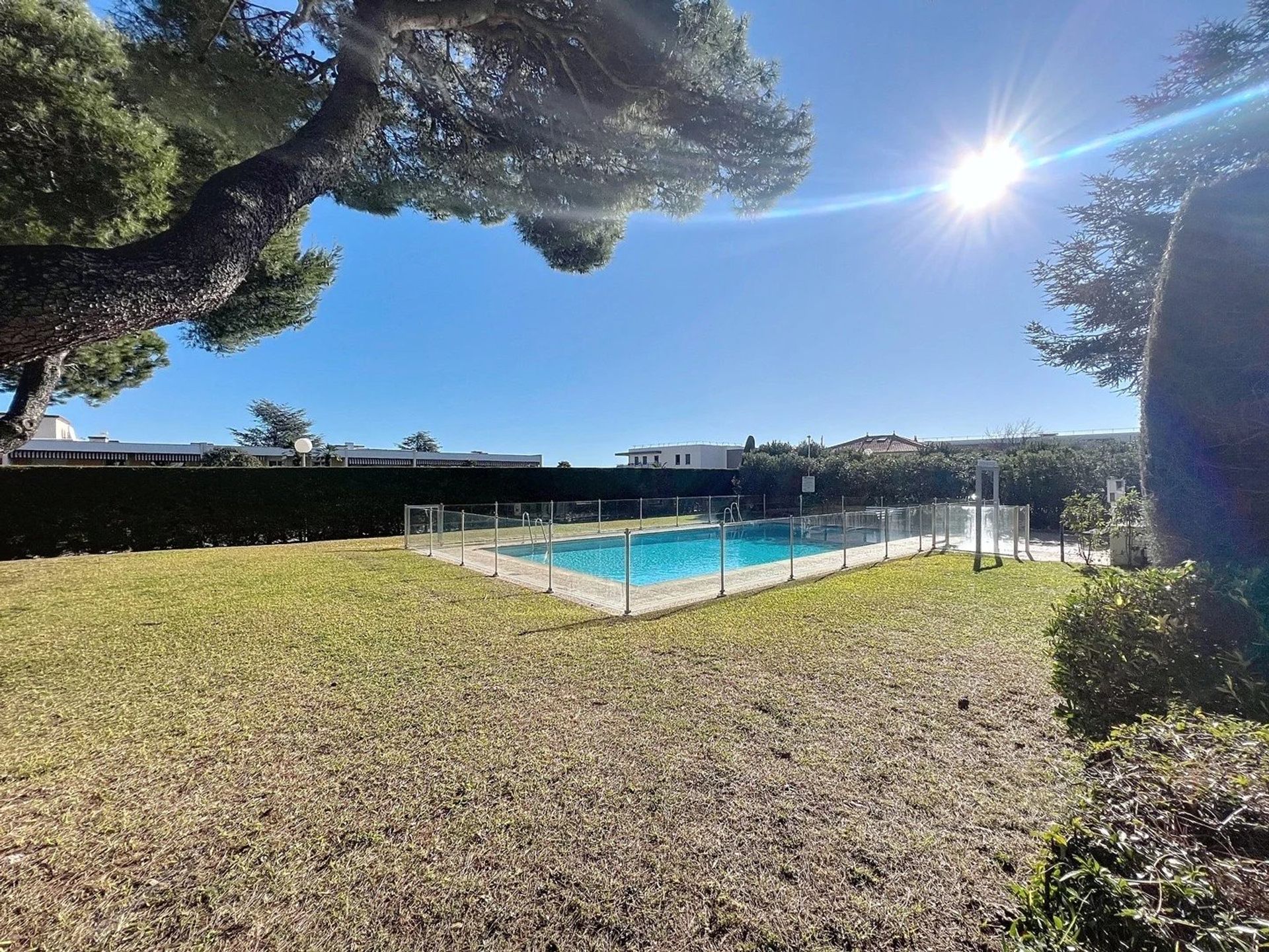 Condominium dans Nice, Alpes-Maritimes 12886260