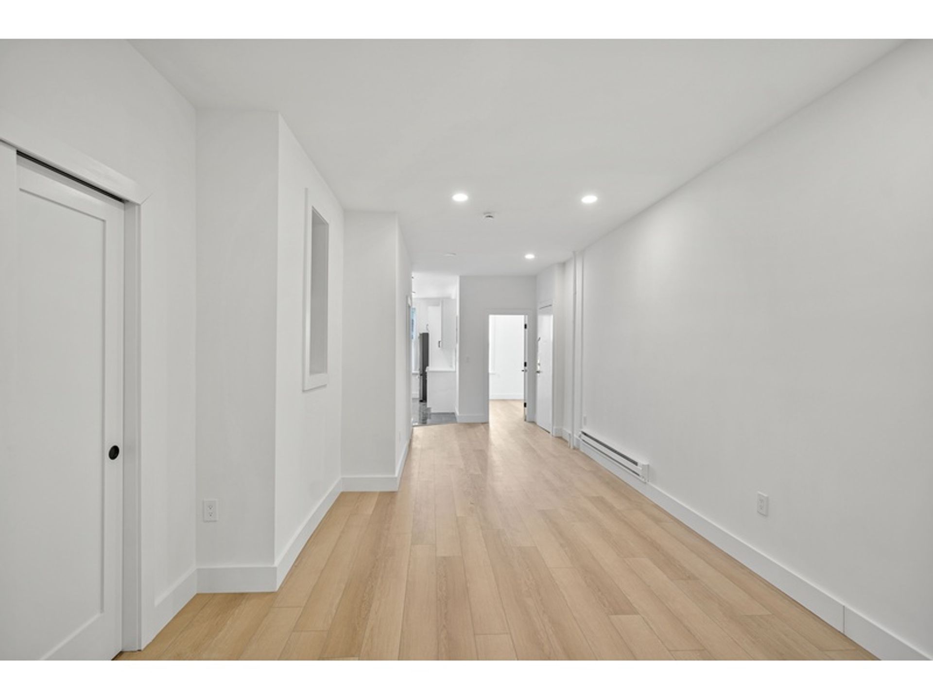 Condominium in Hoboken, New Jersey 12886386