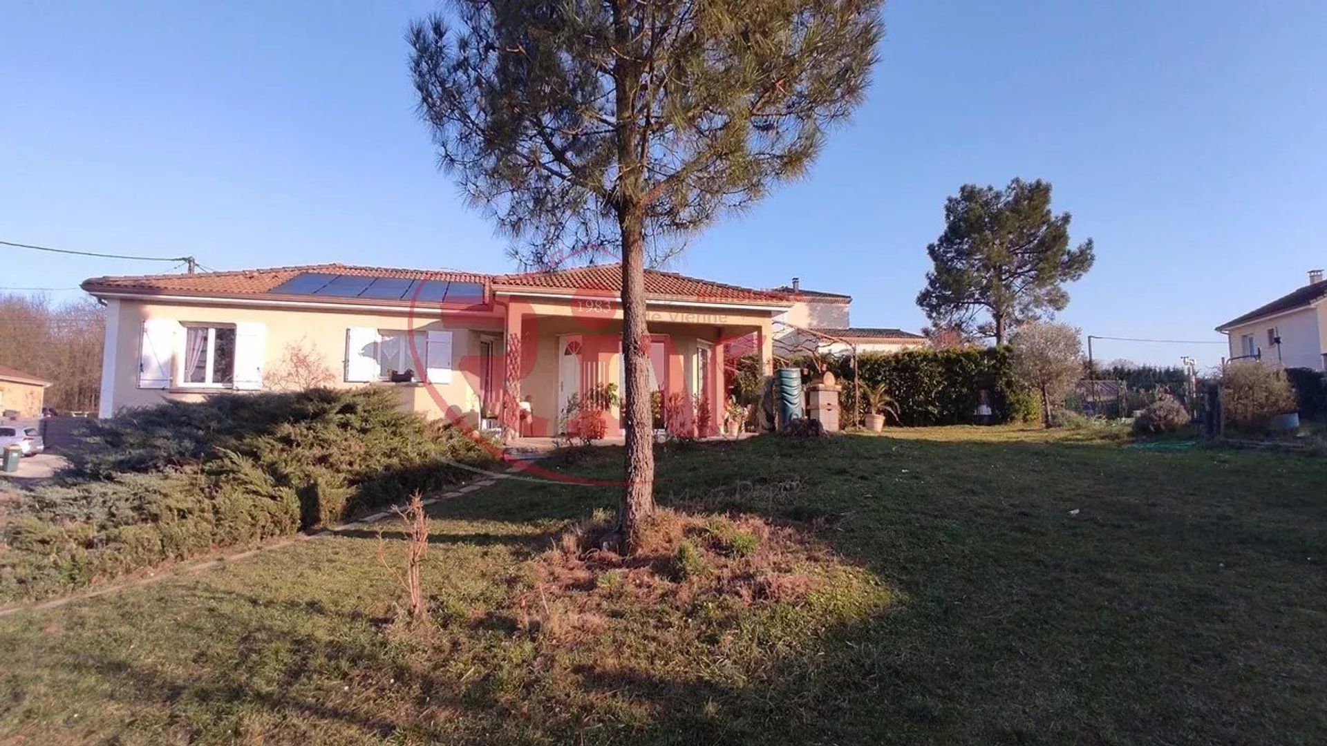 House in Roussillon, Isère 12886632